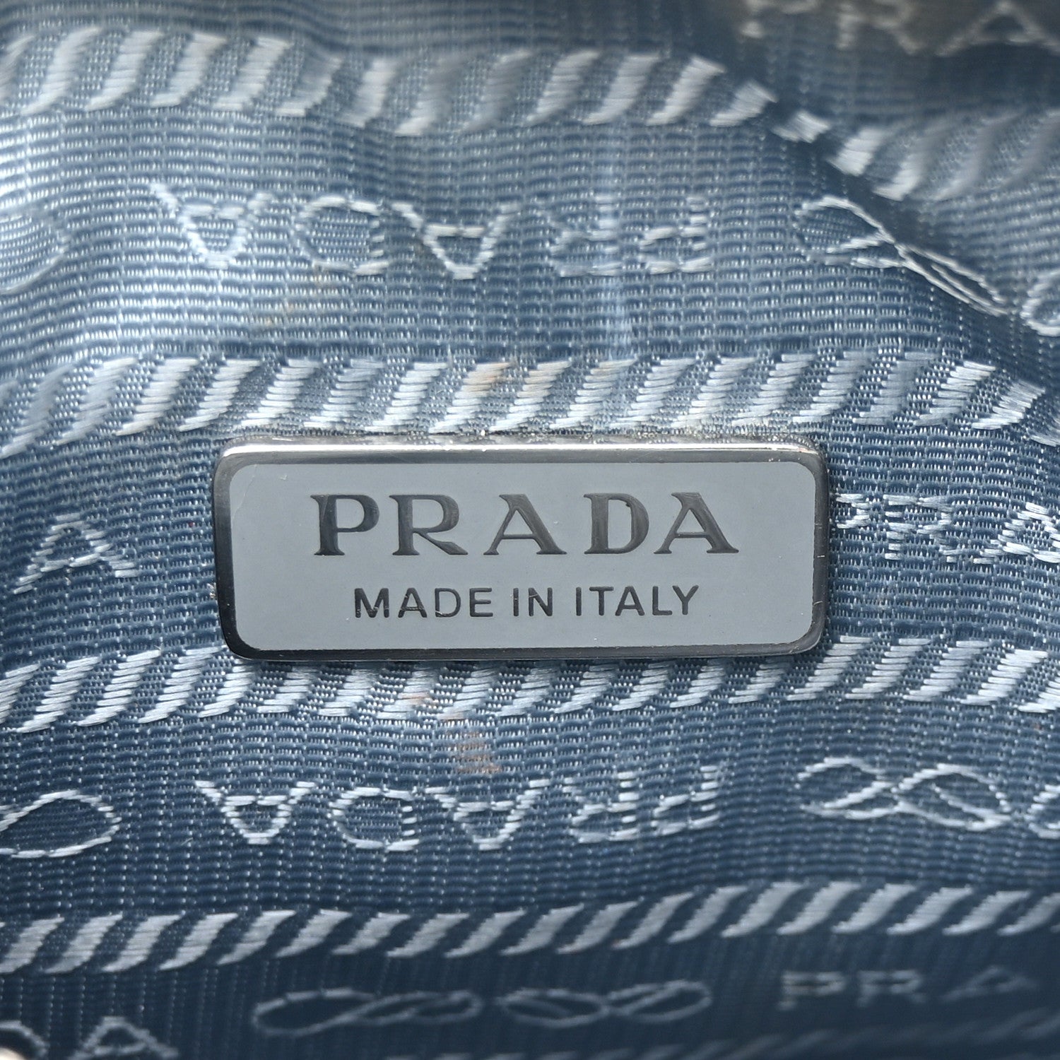 Nylon Embroidered Drill Mini Re-Edition 2000 Bag Sky Blue White - 图片 6