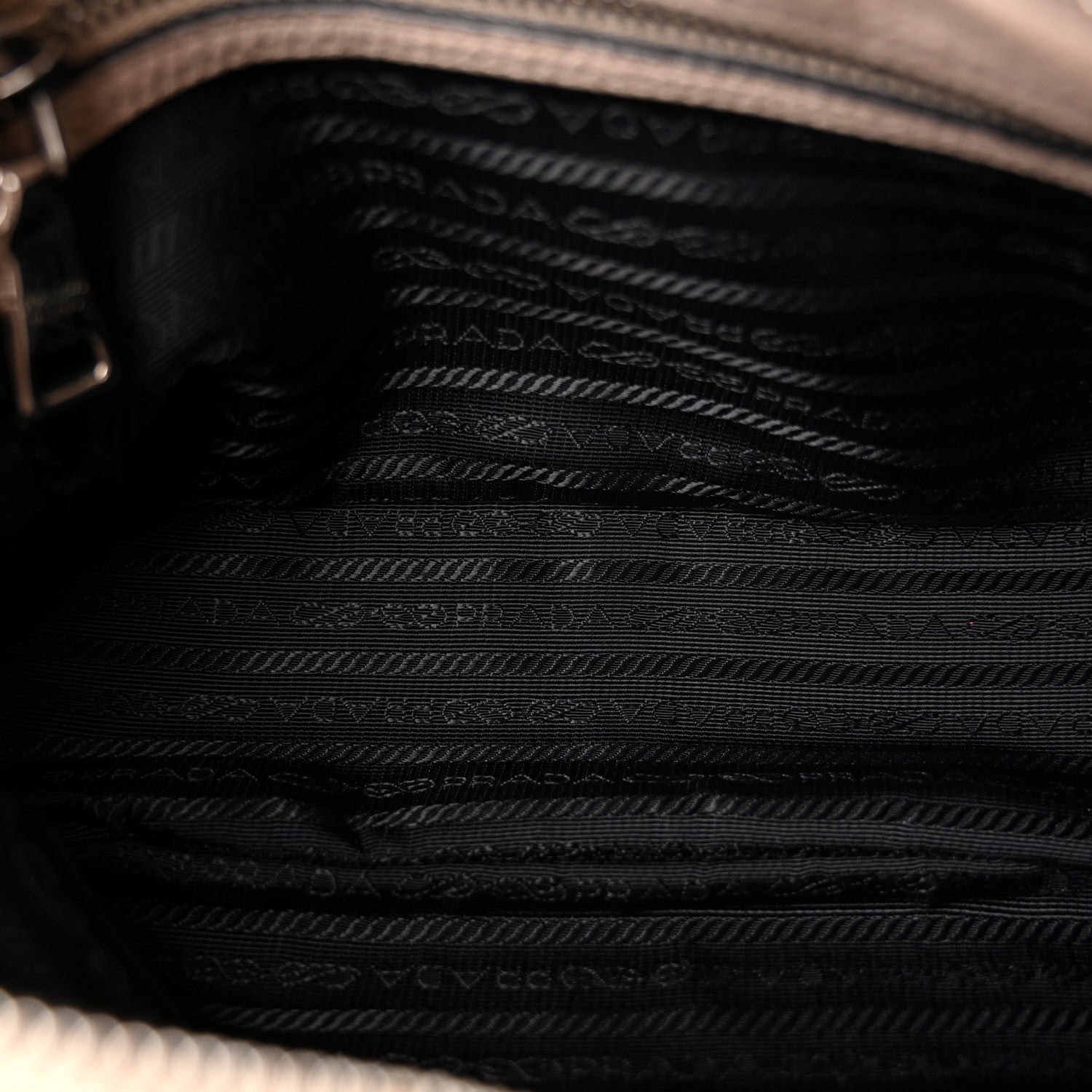 Vitello Daino Crossbody Ninfea - Image 5