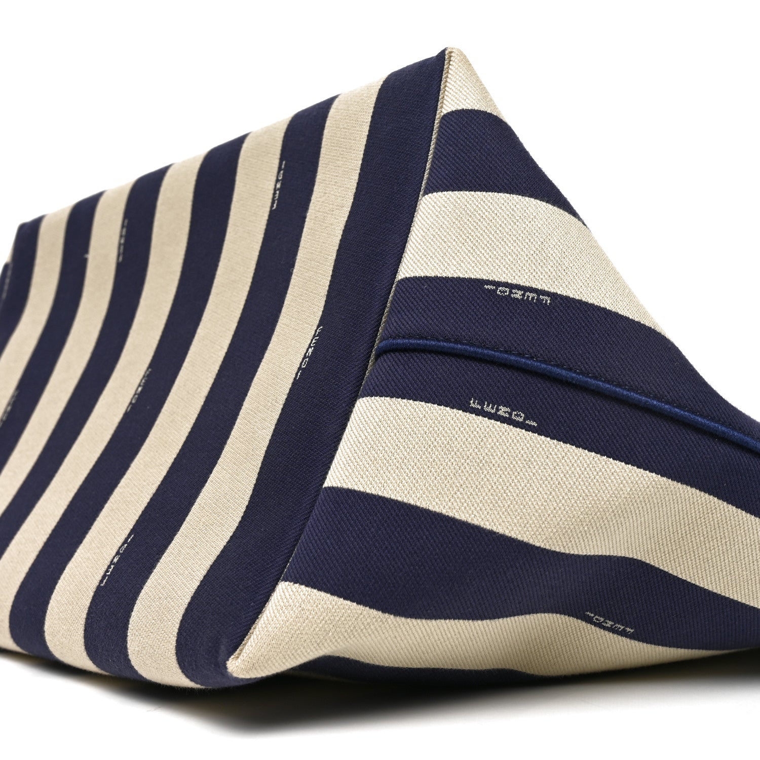 Pequin Vitello Reversible Large Shopping Tote Midnight Blue - Image 15