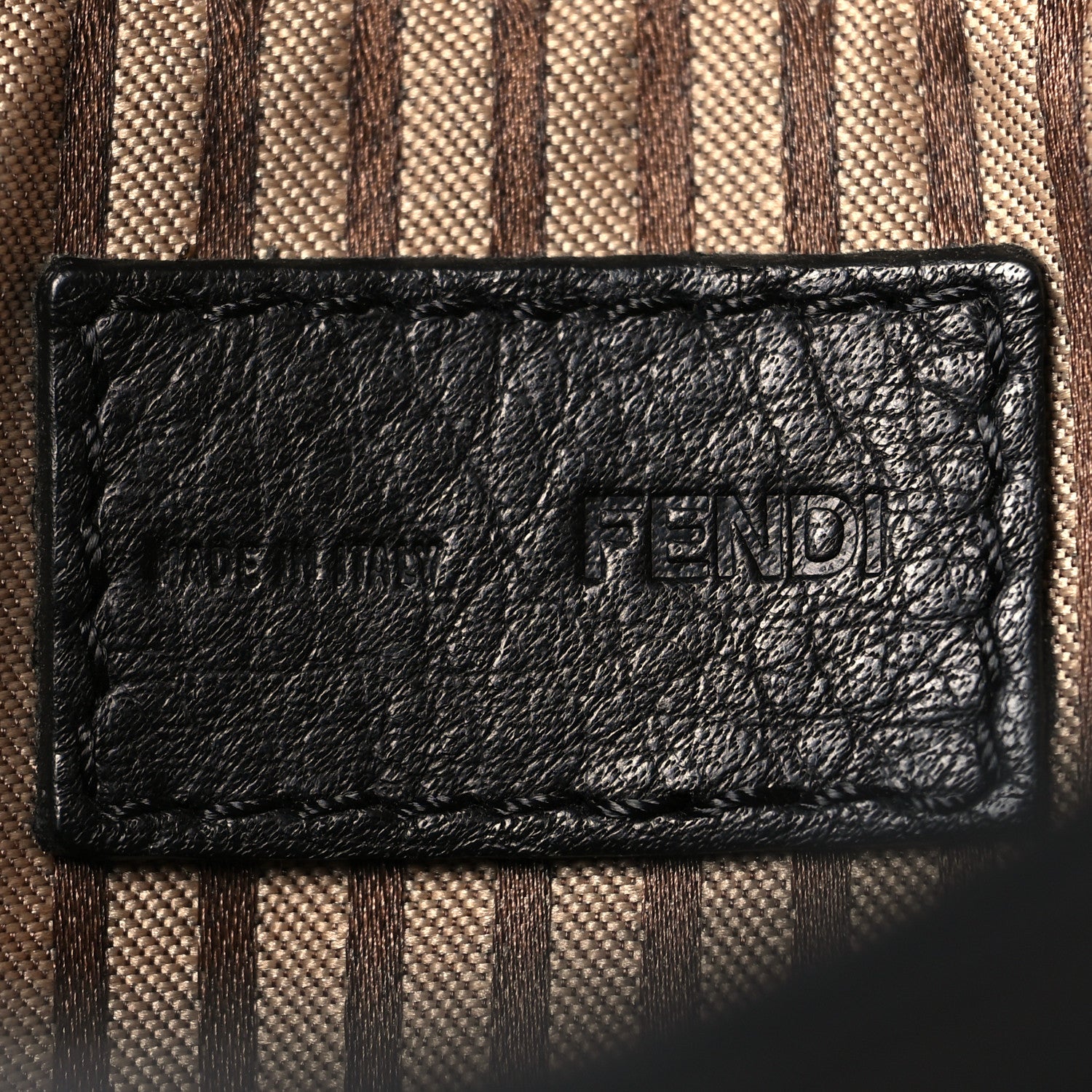 Vitello Flamingo Fendista Pouchette Crossbody Black - Image 6