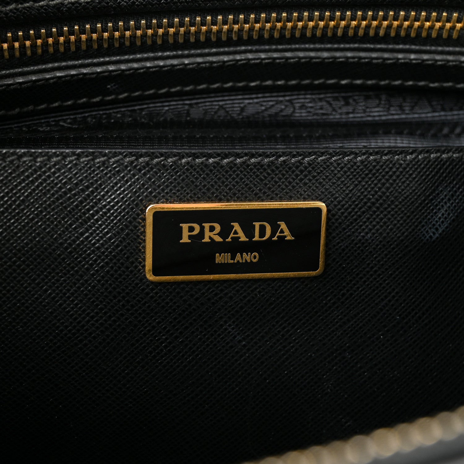 Saffiano Medium Galleria Double Zip Tote Black - 图片 6