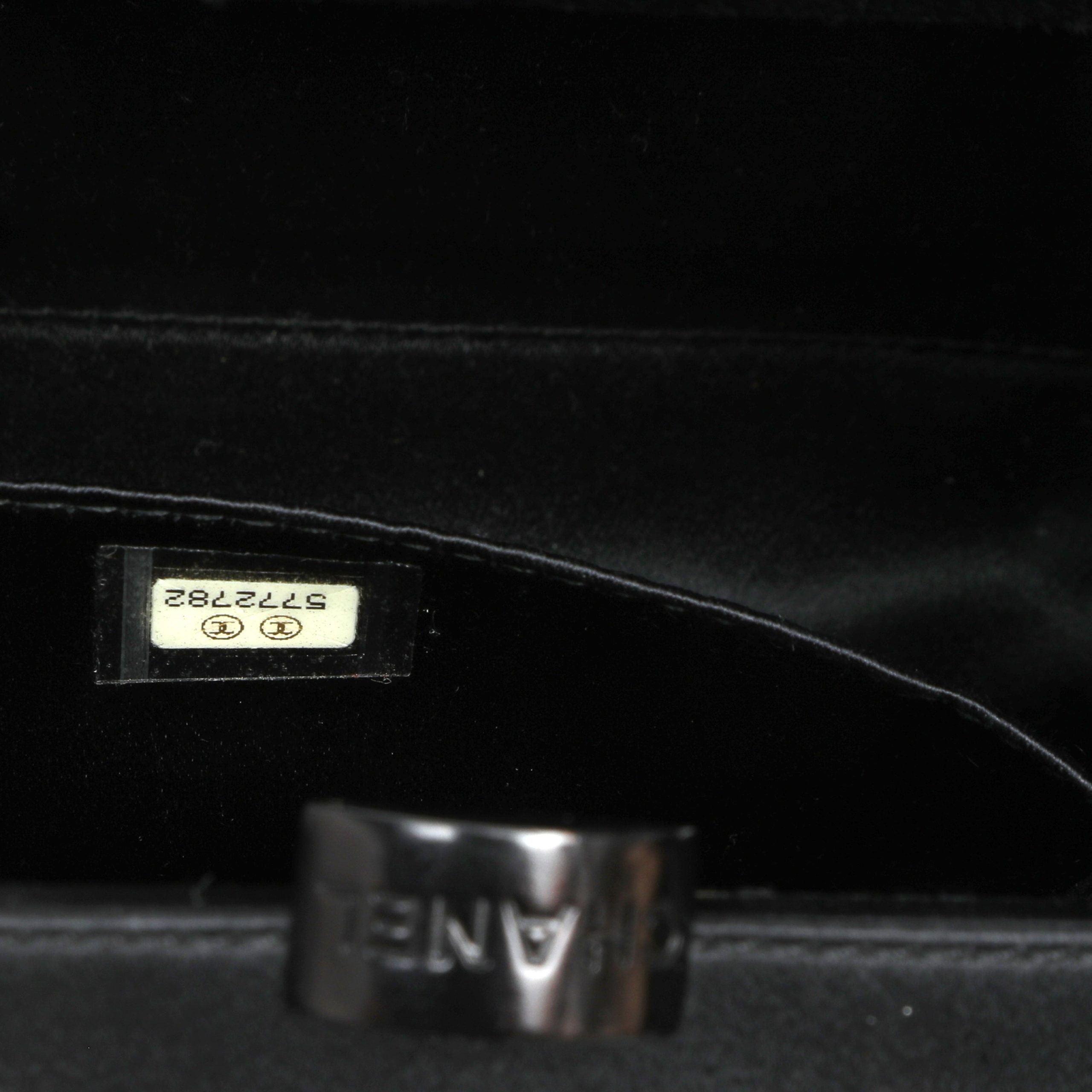 Chanel Evening Bag Hand-Beaded Black Satin w/Ruthenium Hardware - 图片 8