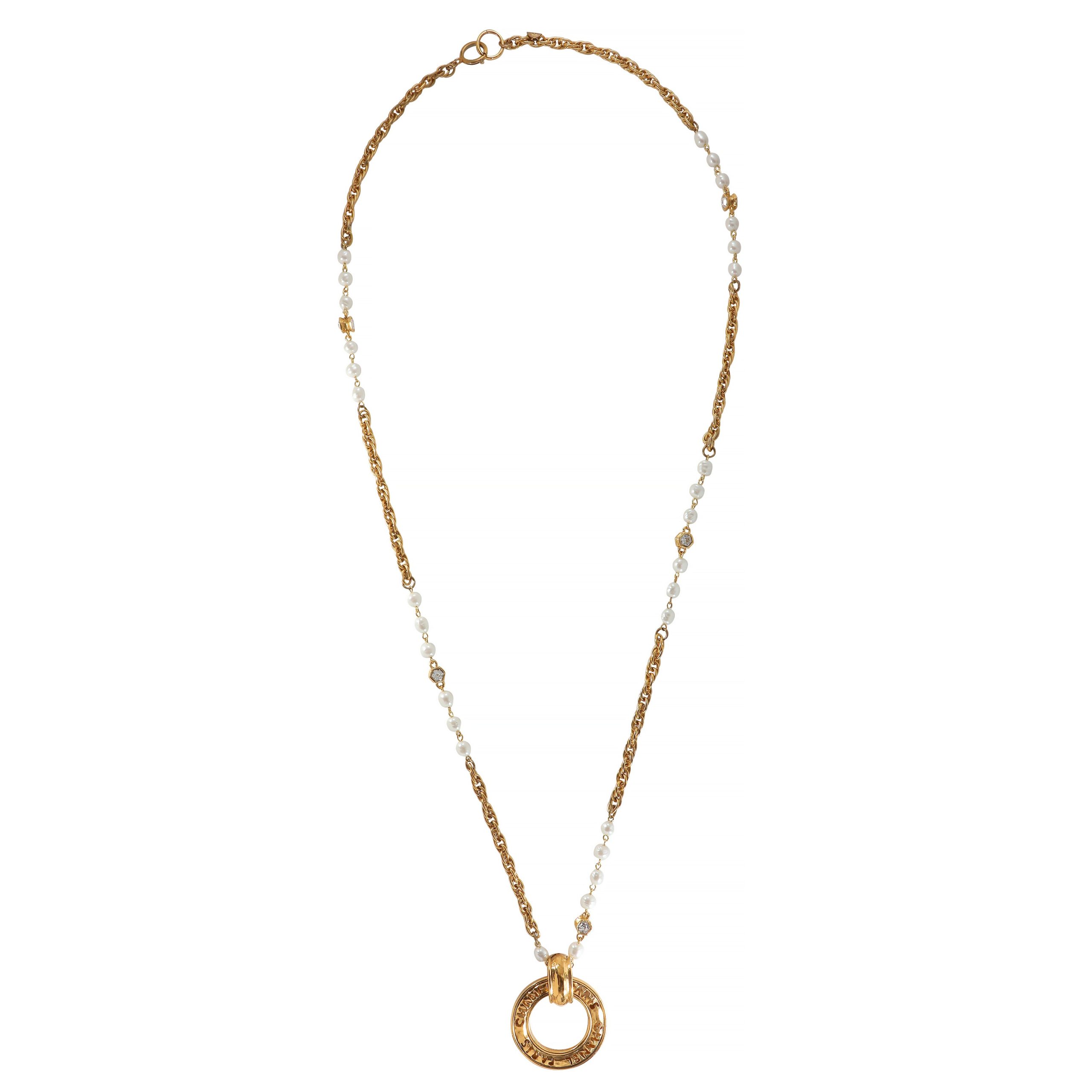 Chanel Vintage Pearl Rhinestone Gold Plated Necklace