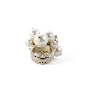 Chanel CC Pearl Cluster Ring Size 6