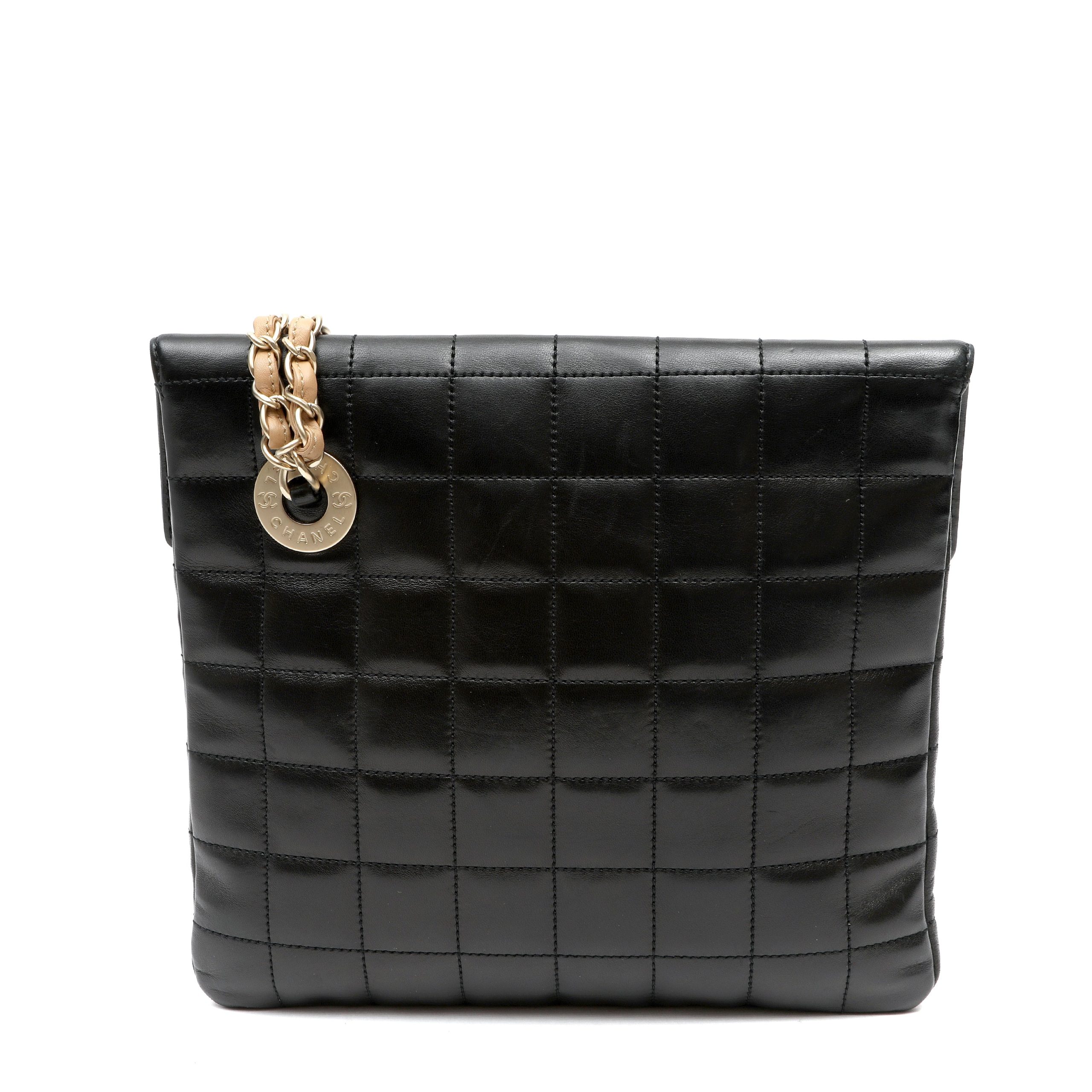 Chanel Square Quilt Vertical Lock Flap Bag Black Lambskin w/Gold Hardware - 图片 5