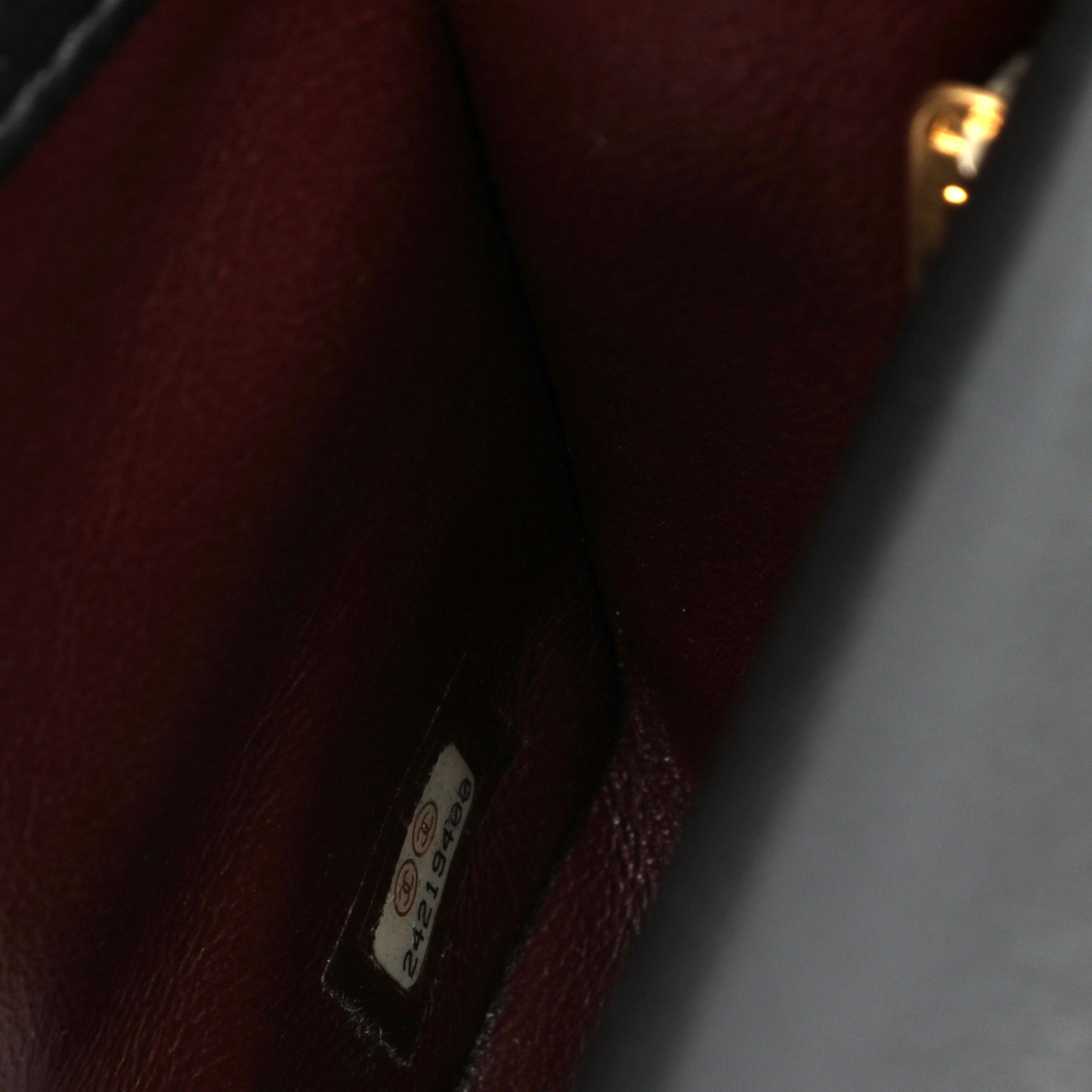 Chanel Quilted Calfskin Rock The Corner Classic Flap - 图片 11