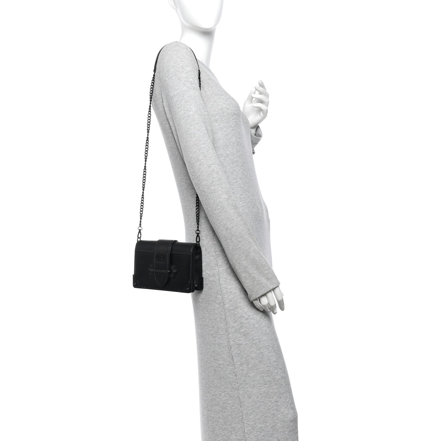 City Calfskin Saffiano Cahier Bag Black - Image 2