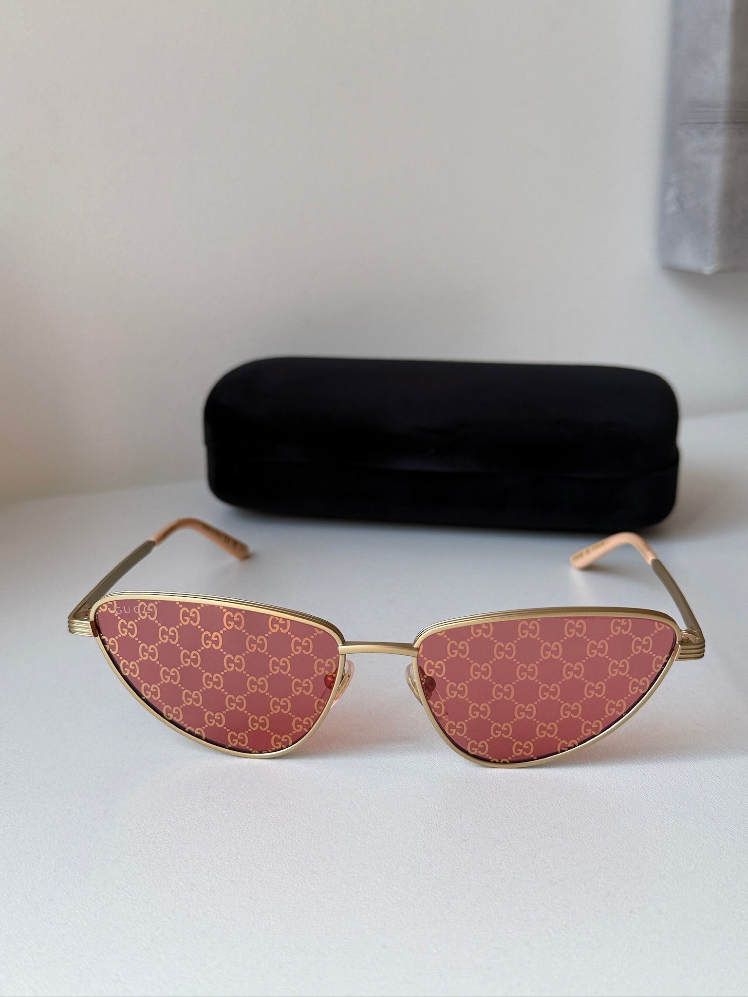 Gucci GG1879S Metal Cat Eye Sunglasses in Gold Mirror Lens - 图片 5