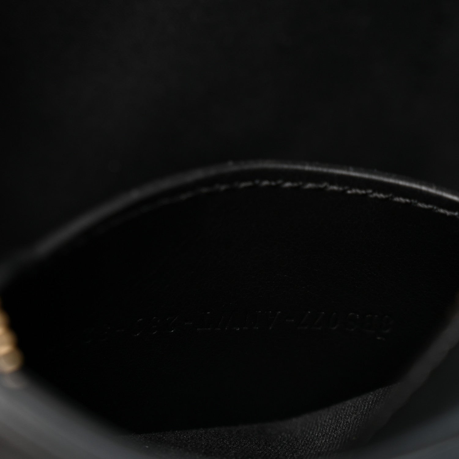 Vitello Epoque FF Embossed Camera Case Black - Image 7