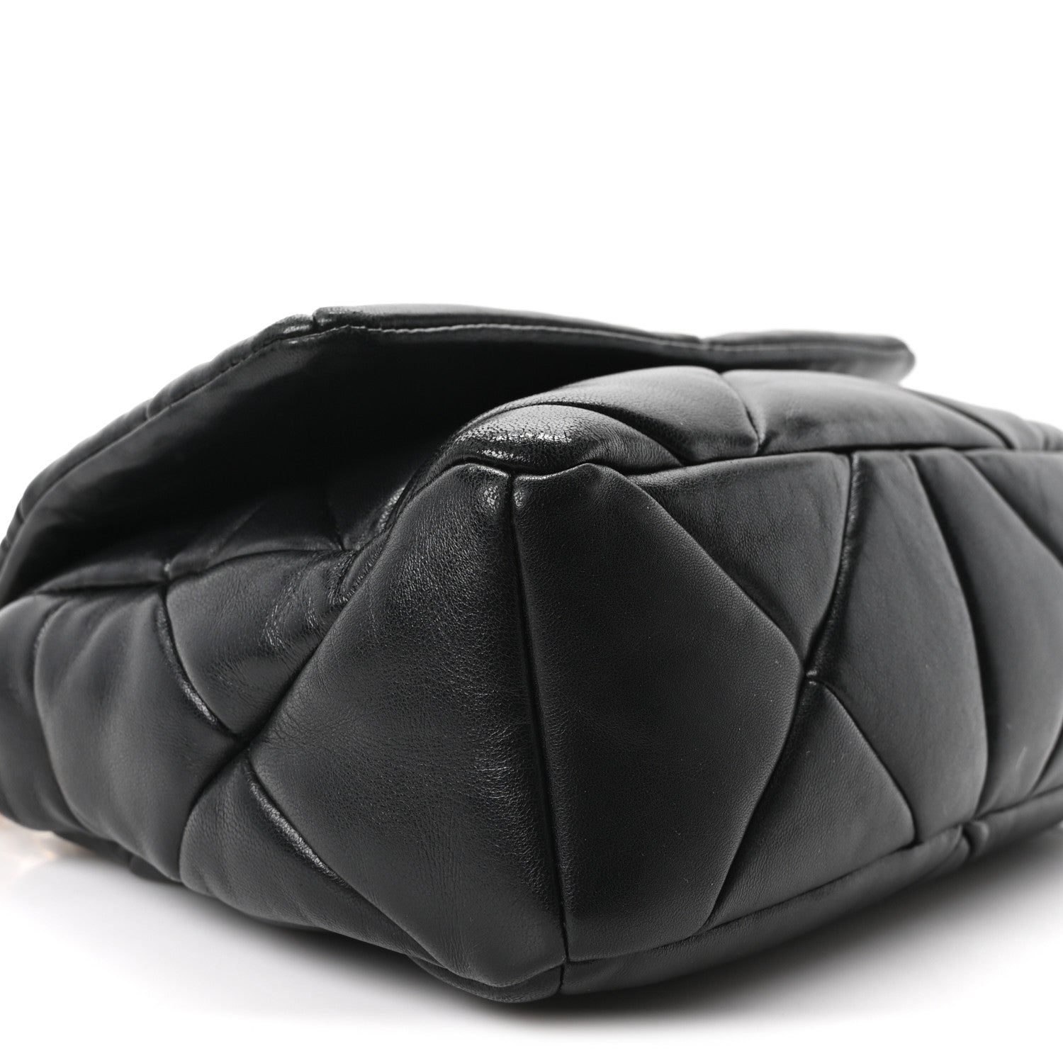 Nappa Re-Nylon Triangle Quilted Patchwork System Flap Shoulder Bag Black - 图片 9