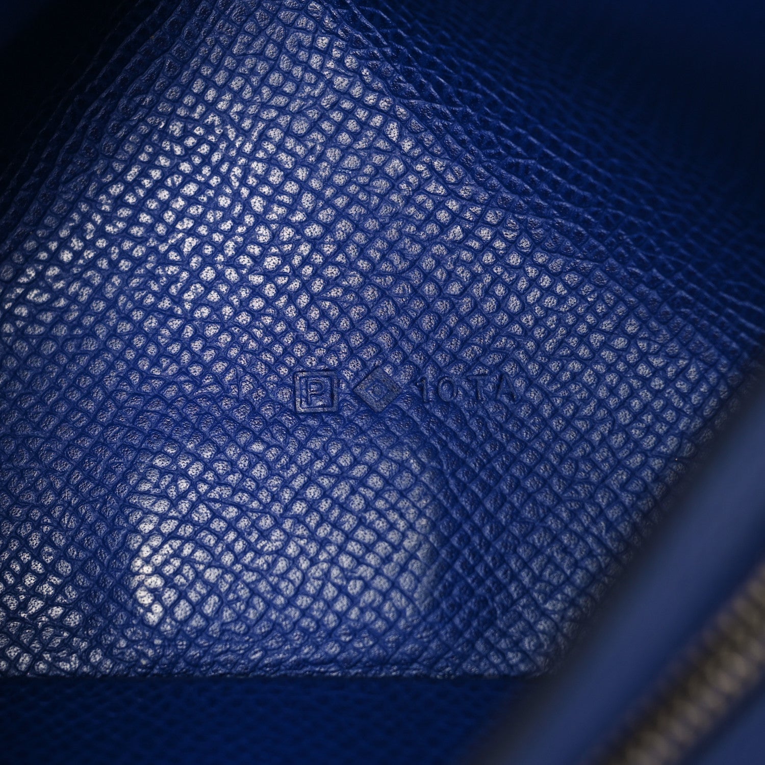Epsom Bearn Gusset Wallet Bleu Electrique - Image 6