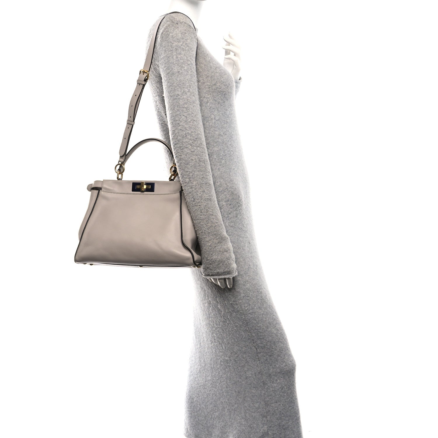 Vitello Seta Shiny Nappa Medium Peekaboo Iconic Satchel Grigio Polvere Magenta - Image 2