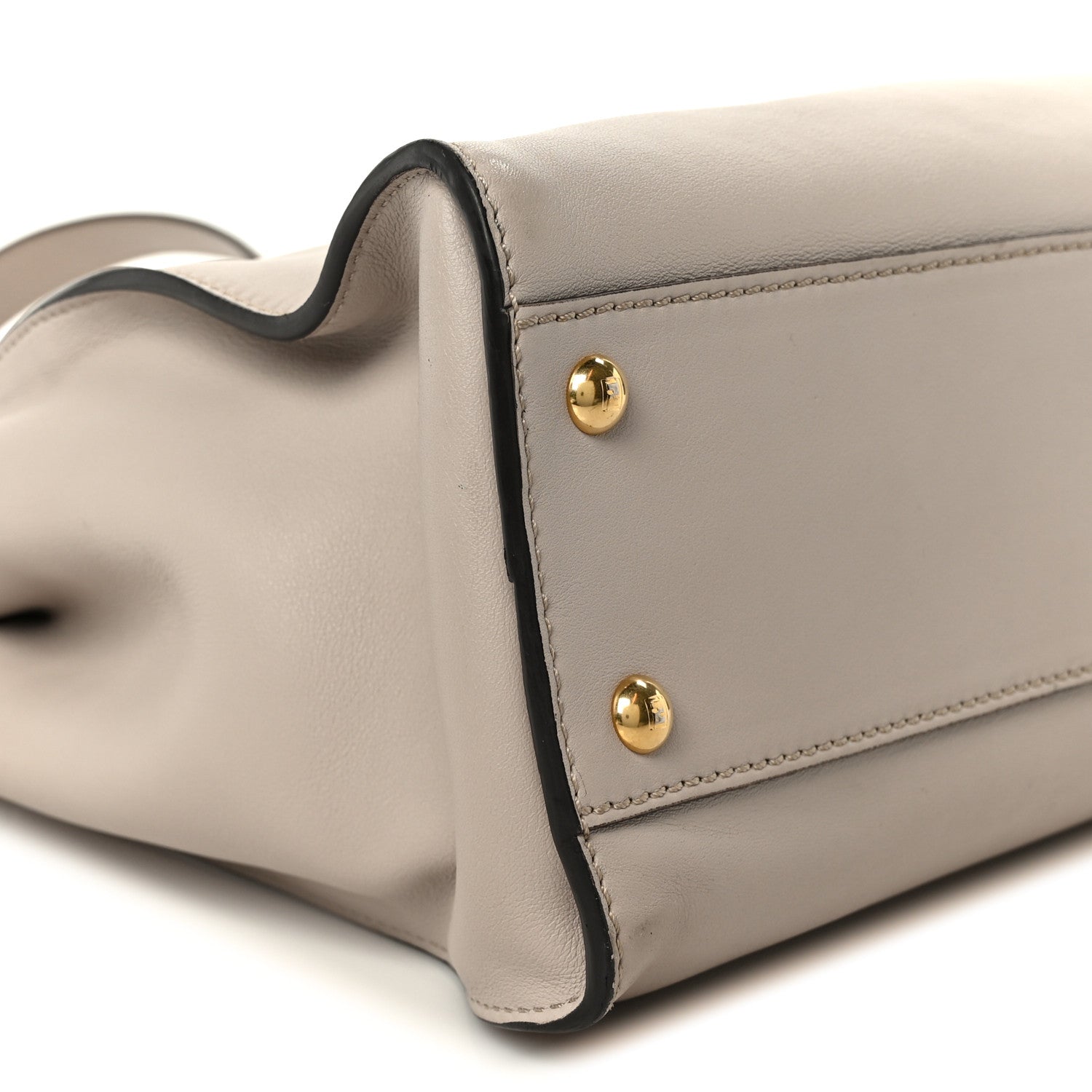 Vitello Seta Shiny Nappa Medium Peekaboo Iconic Satchel Grigio Polvere Magenta - Image 11