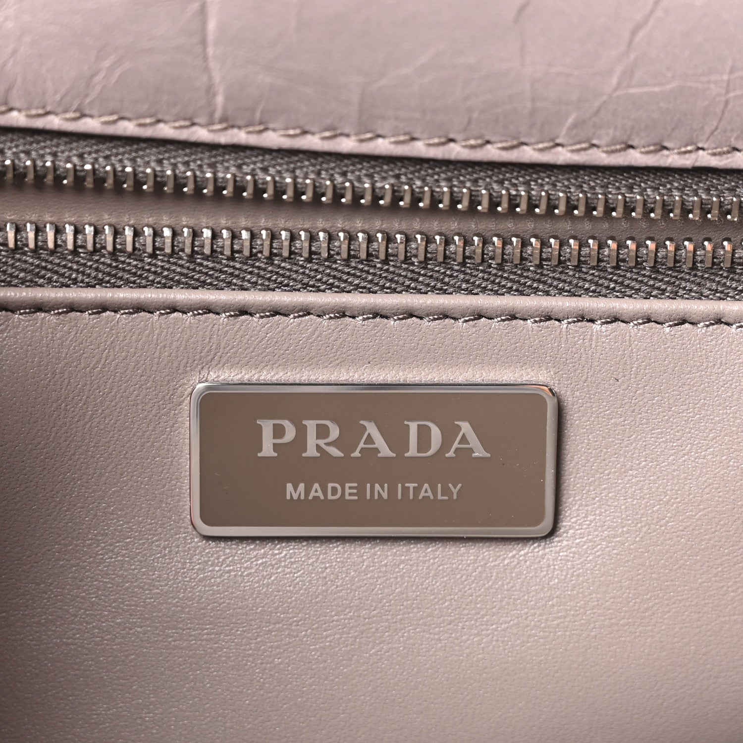Glossy Calfskin Medium Sound Shoulder Bag Peltro - 图片 6