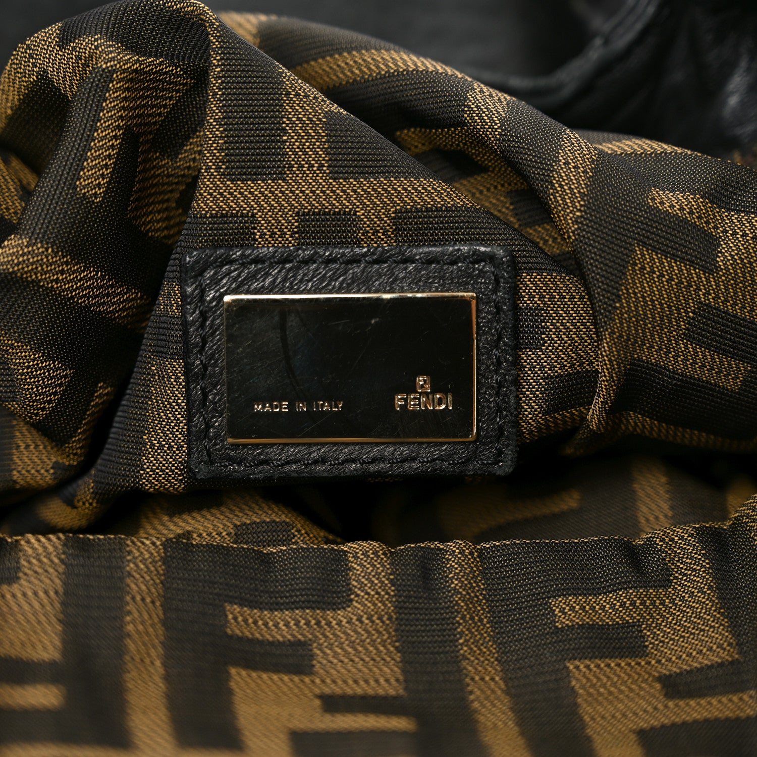 Nappa Nuvolata Spy Black - Image 7