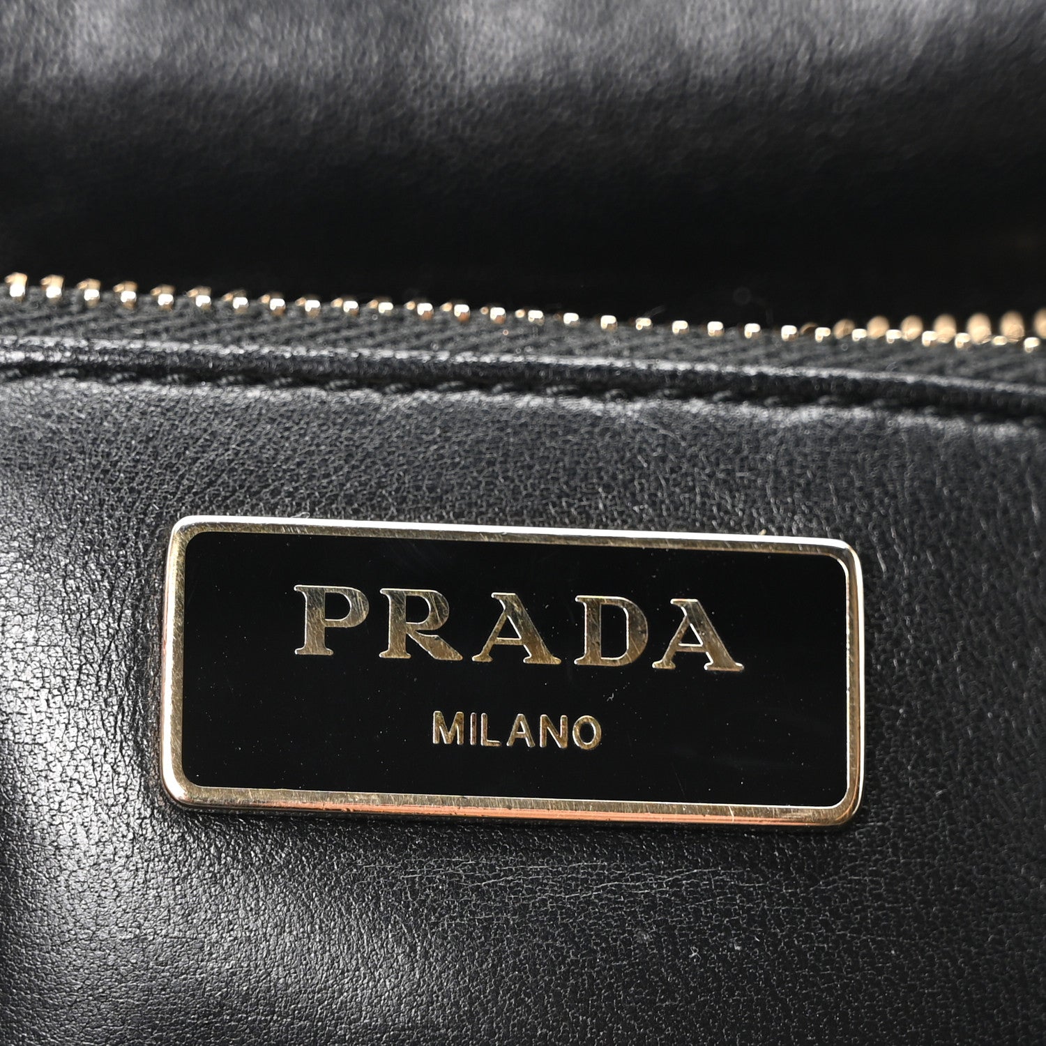 Nappa Re-Nylon Triangle Quilted Patchwork System Flap Shoulder Bag Black - 图片 6