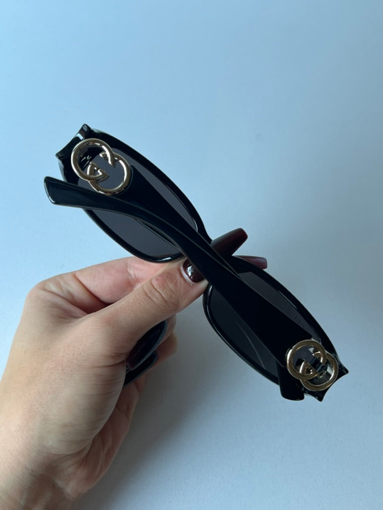 Gucci GG1661S Slim Rectangular Sunglasses in Black - 图片 7