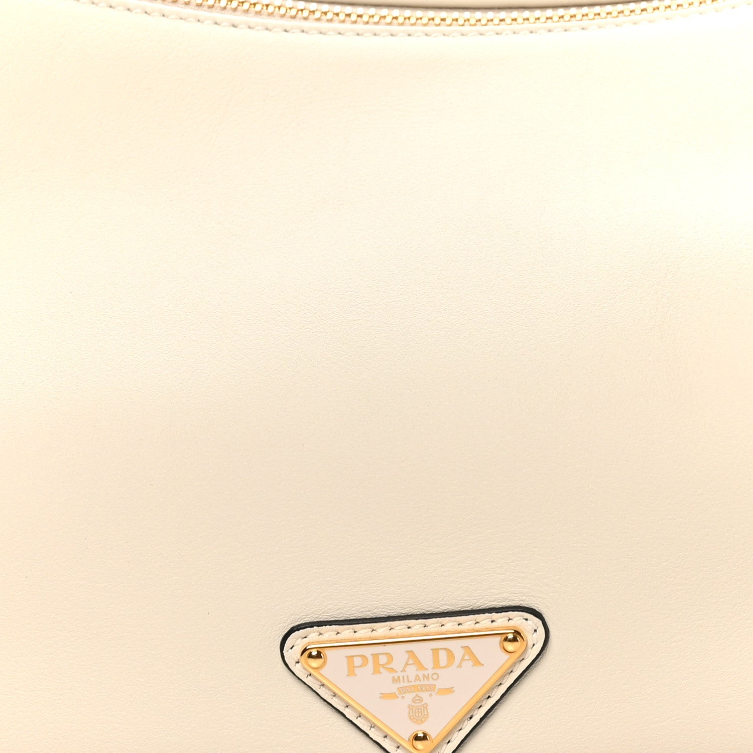 Soft Grain Calfskin Large Demi-Lune Shoulder Bag White - 图片 7