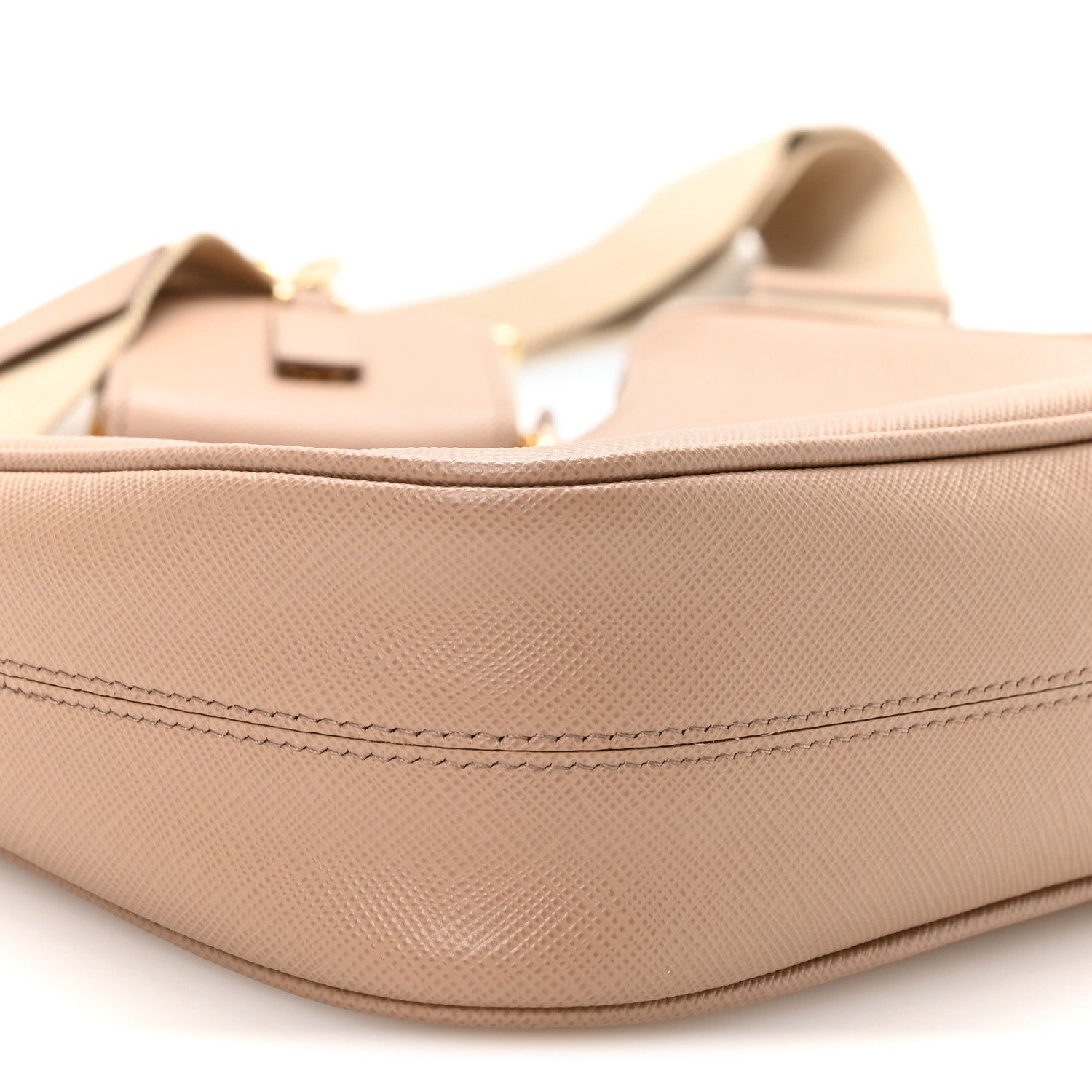 Saffiano Lux Re-Edition 2005 Shoulder Bag Cammeo - Image 11