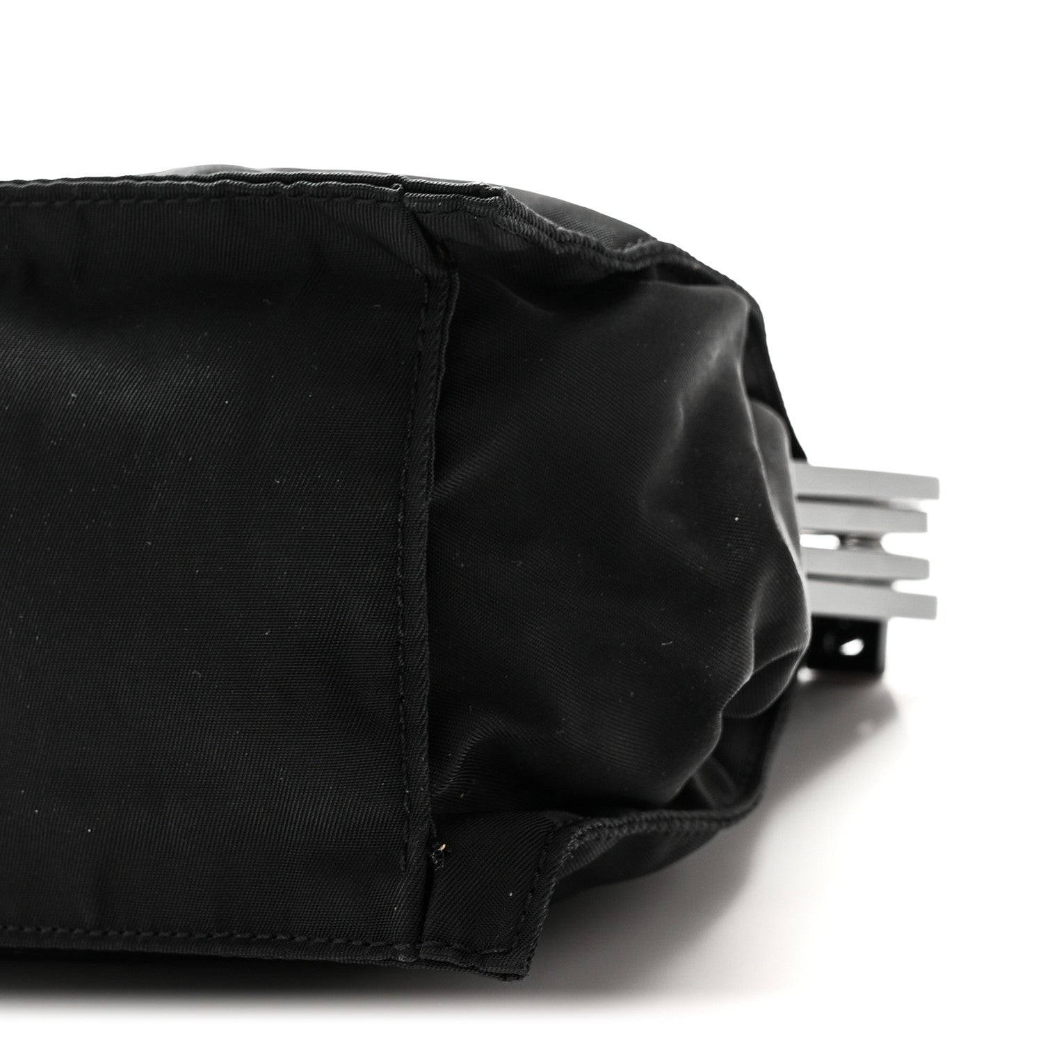 Tessuto Nylon Kisslock Frame Shoulder Bag Black - 图片 9