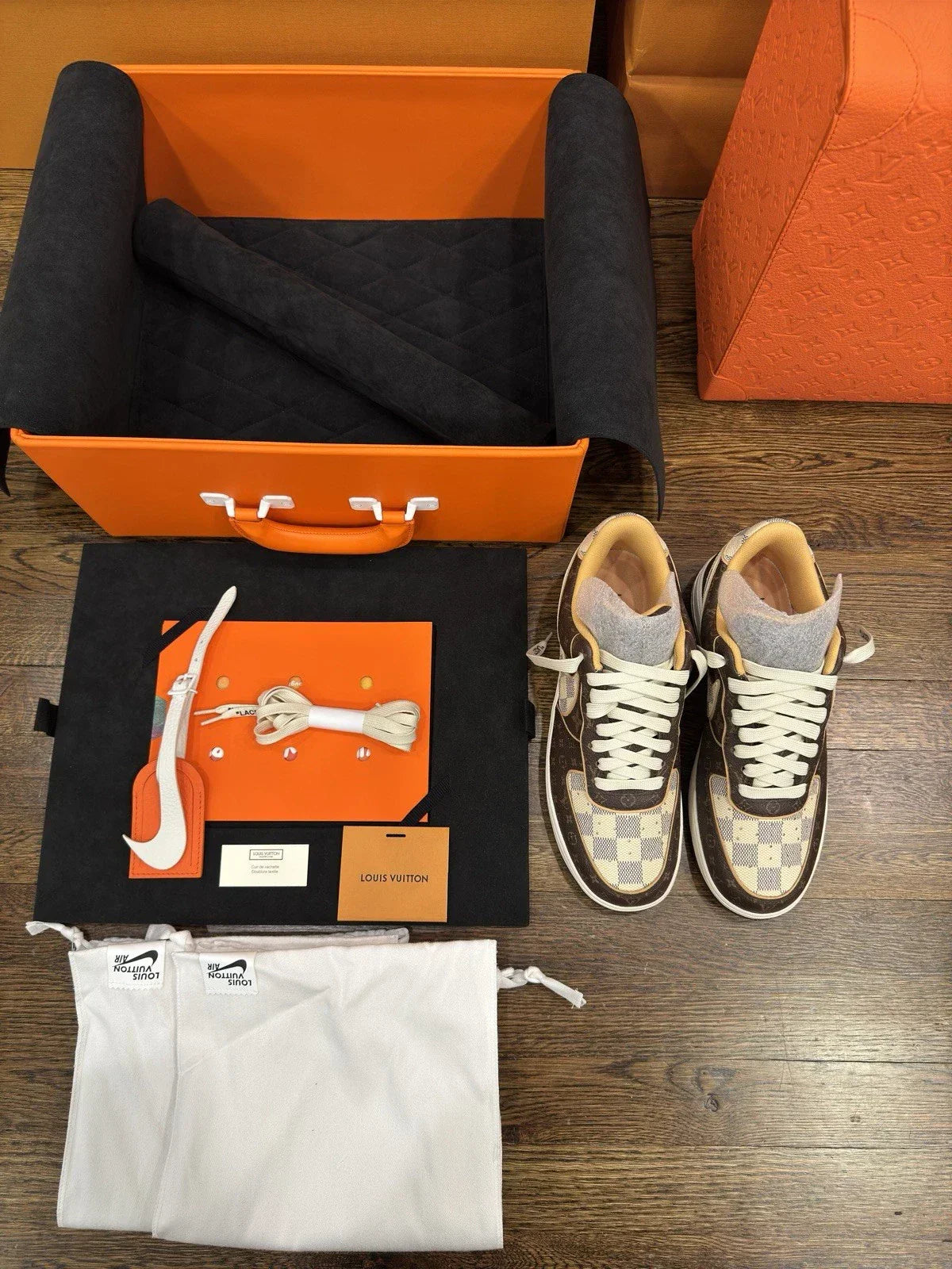 Louis Vuitton x Nike Air Force 1 Low 'Monogram Brown Damier Azur' - 图片 5