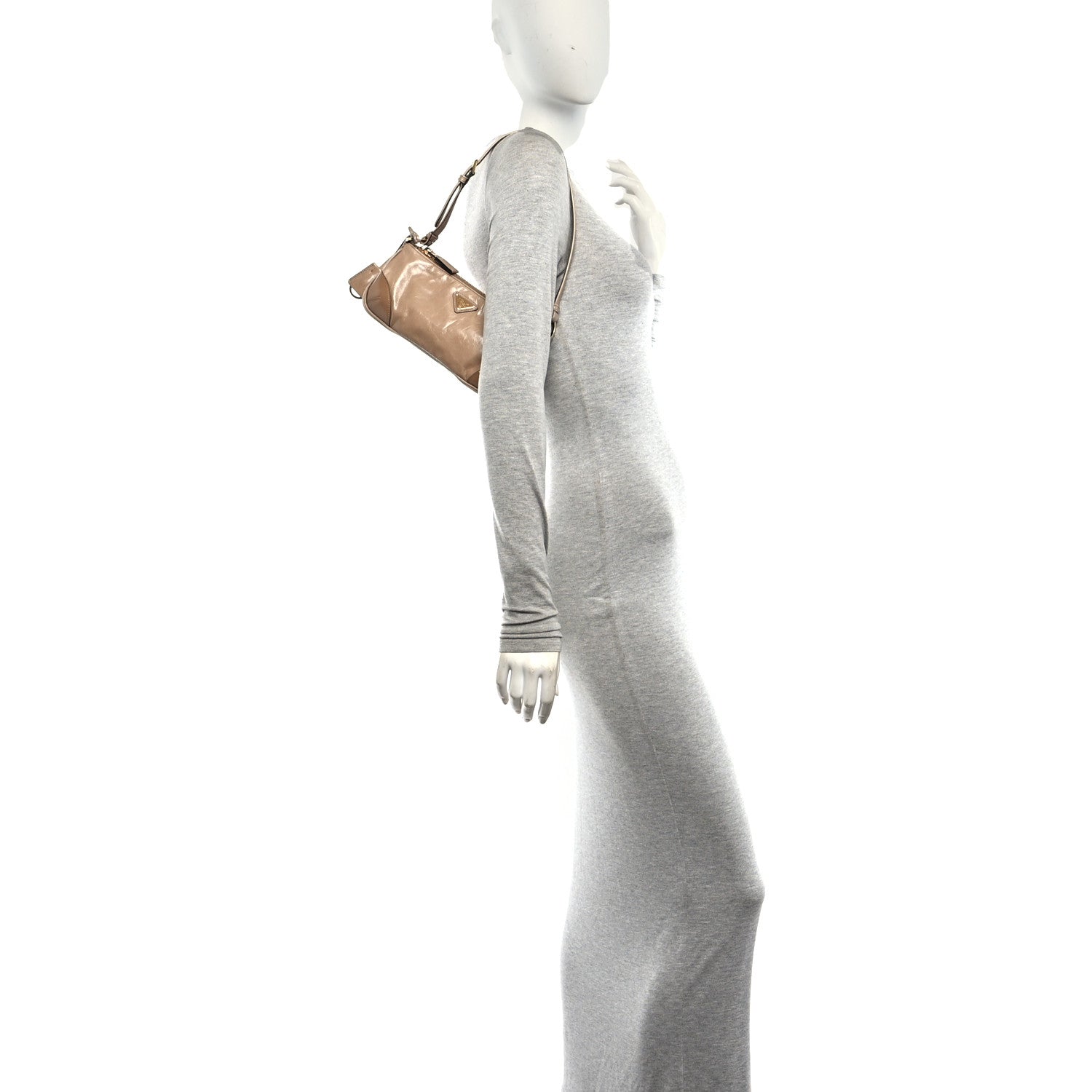 Soft Lux Calfskin Re-Edition 2002 Shoulder Bag Travertine - Image 2