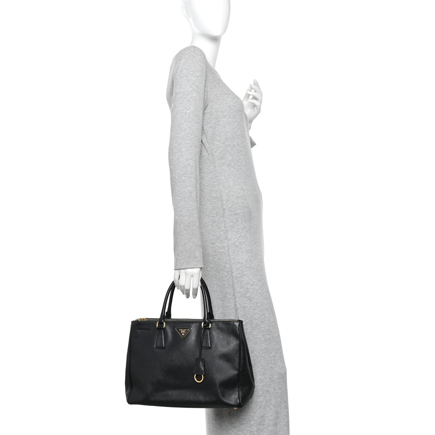 Saffiano Large Galleria Double Zip Tote Black - Image 2