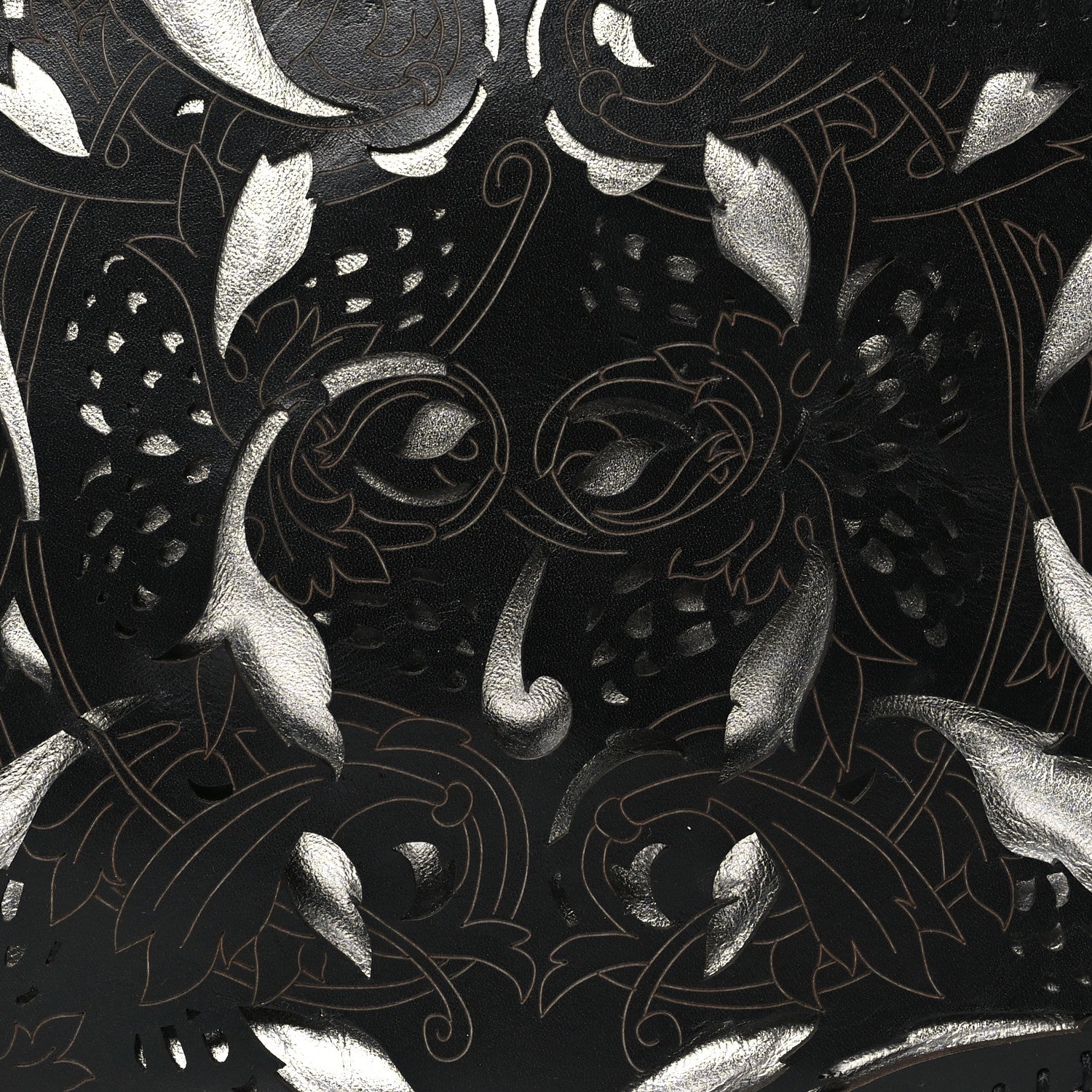 Calfskin Metal Small Oyster Black - Image 7