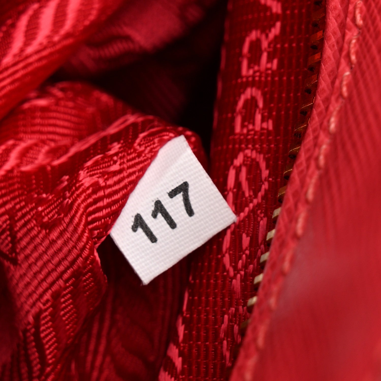 Saffiano Small Galleria Double Zip Tote Peonia - Image 7