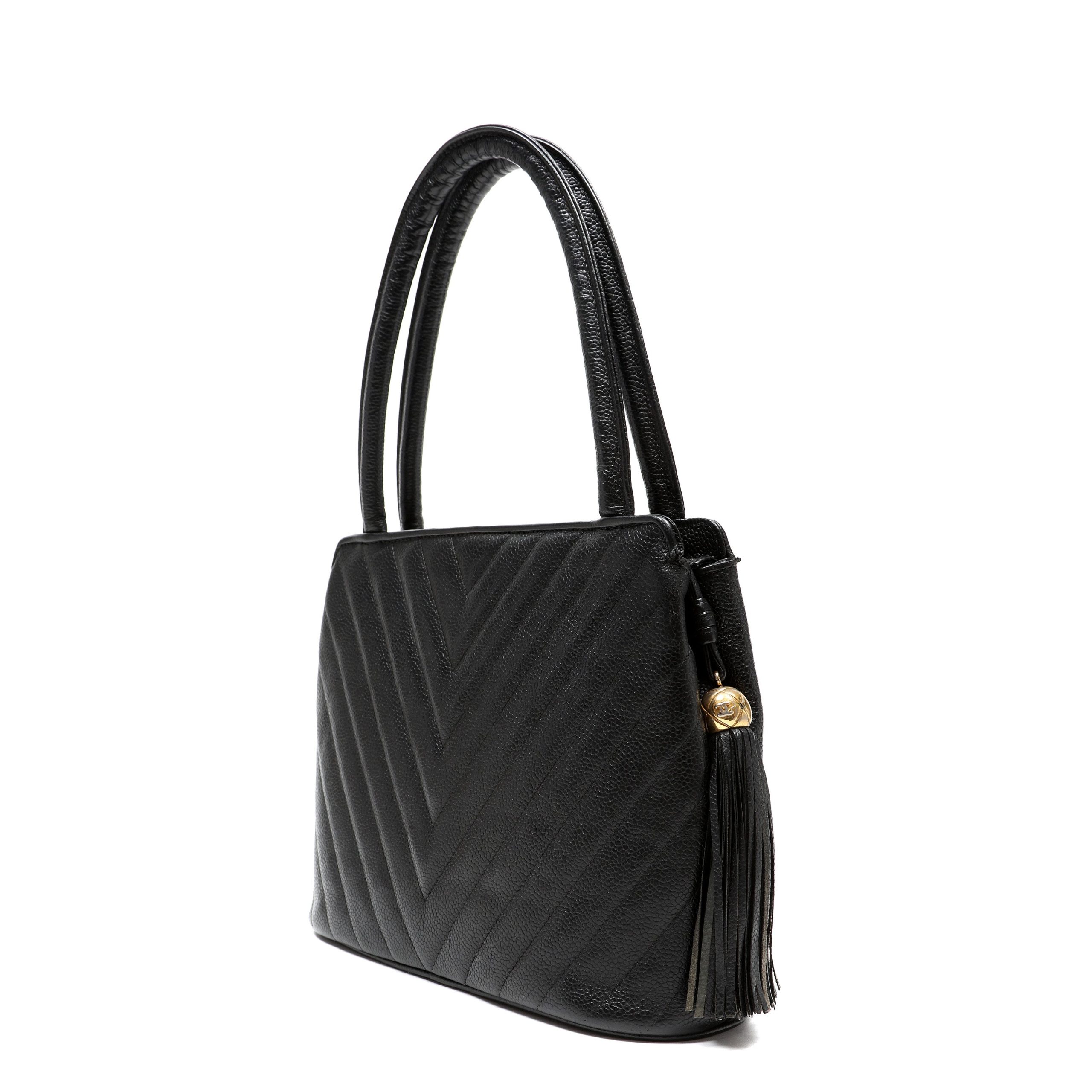 Chanel 1992 Top-Handle CC V-stitch Black Caviar w/Gold Hardware Tassel - 图片 3