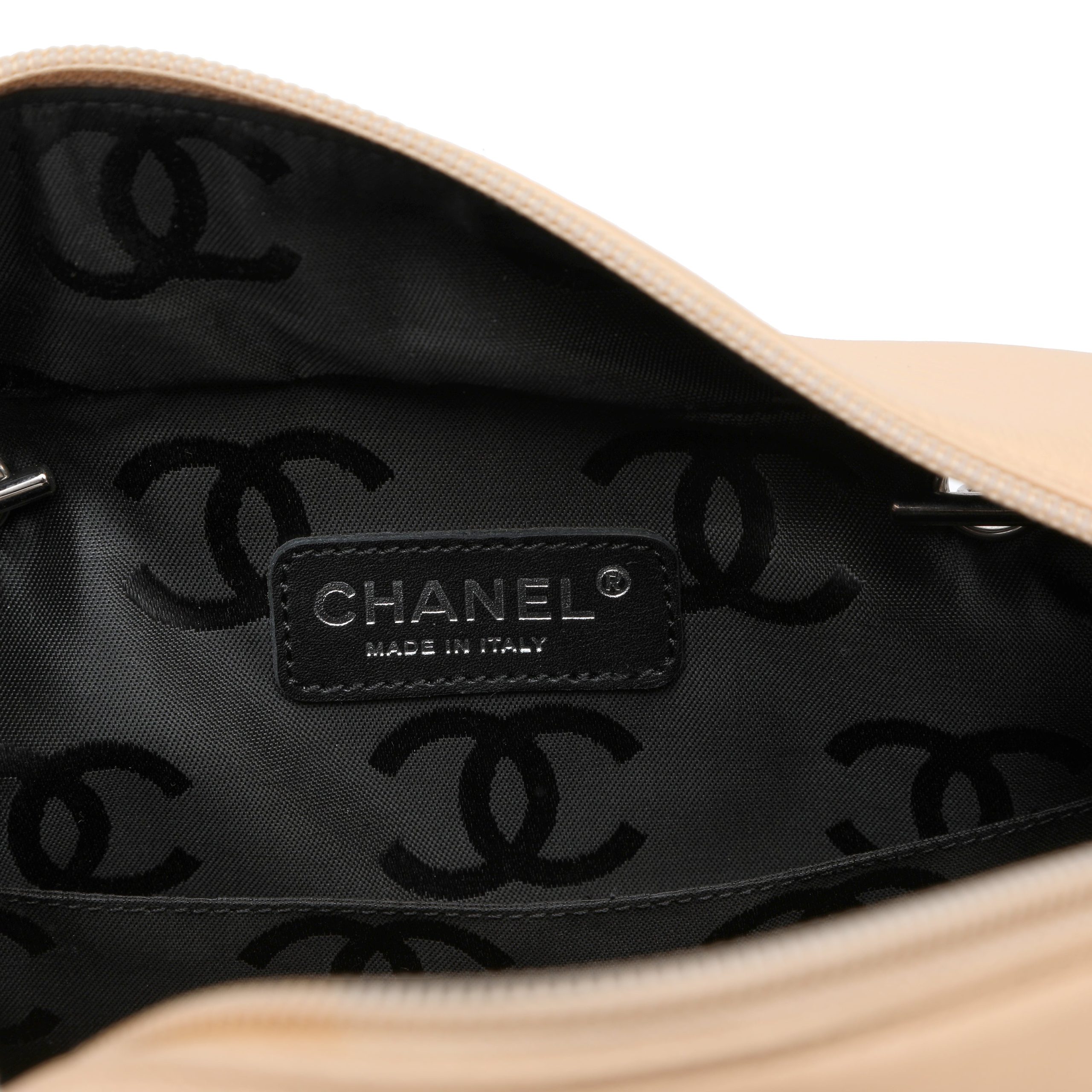 Chanel Cambon Reporter Bag Beige Quilted Leather w/CC Logo Silver Hardware - 图片 6