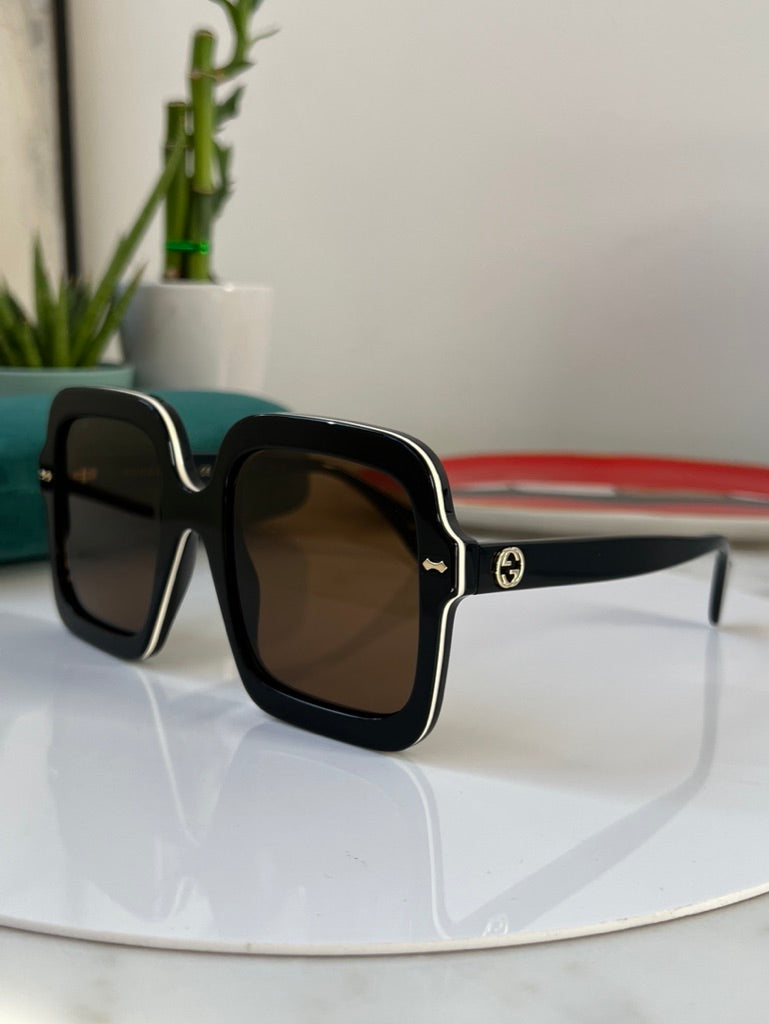 Gucci GG1241S Oversized Black Sunglasses - 图片 4