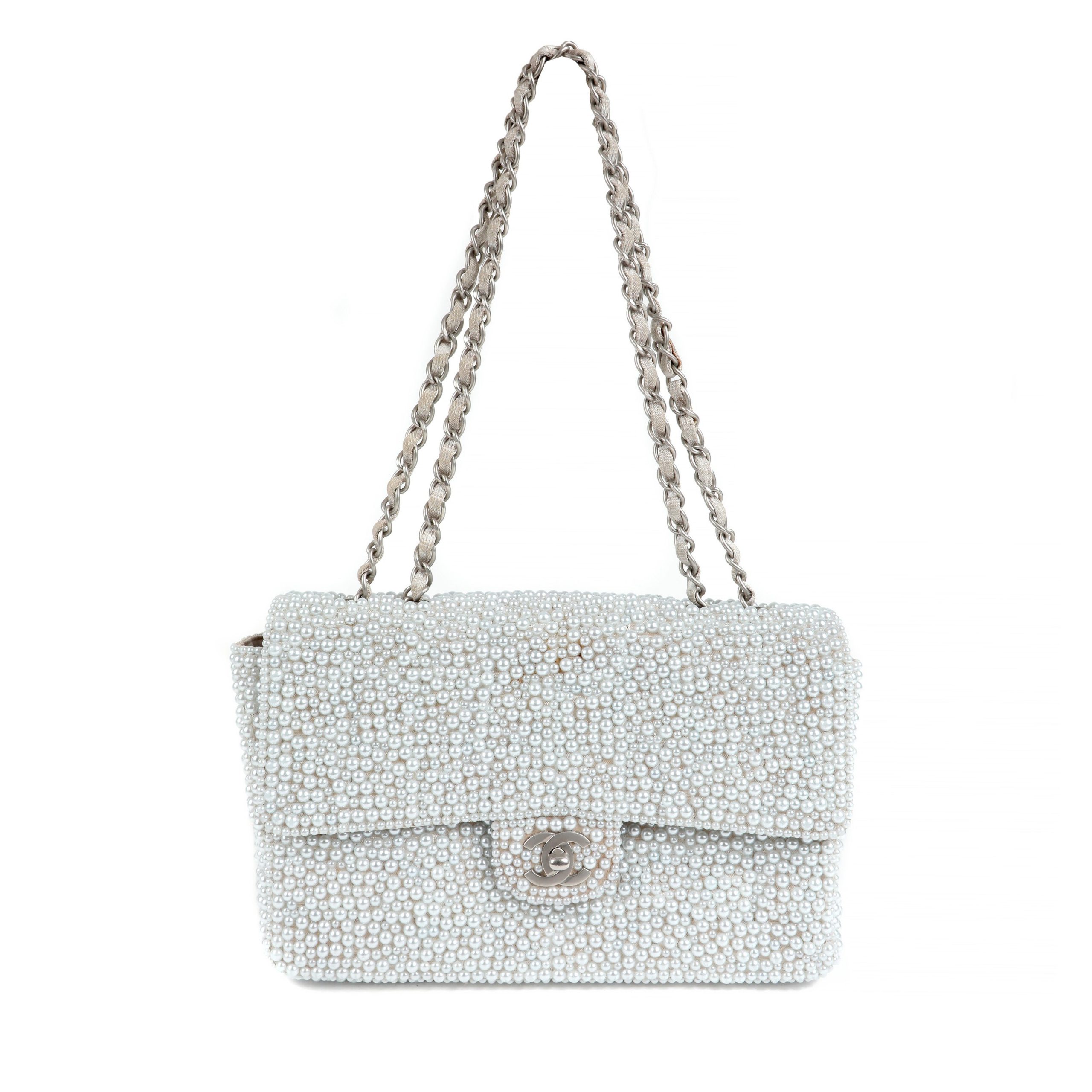 Chanel Med Classic Embellished In White Swarovski Pearls w/Silver Hardware - 图片 2