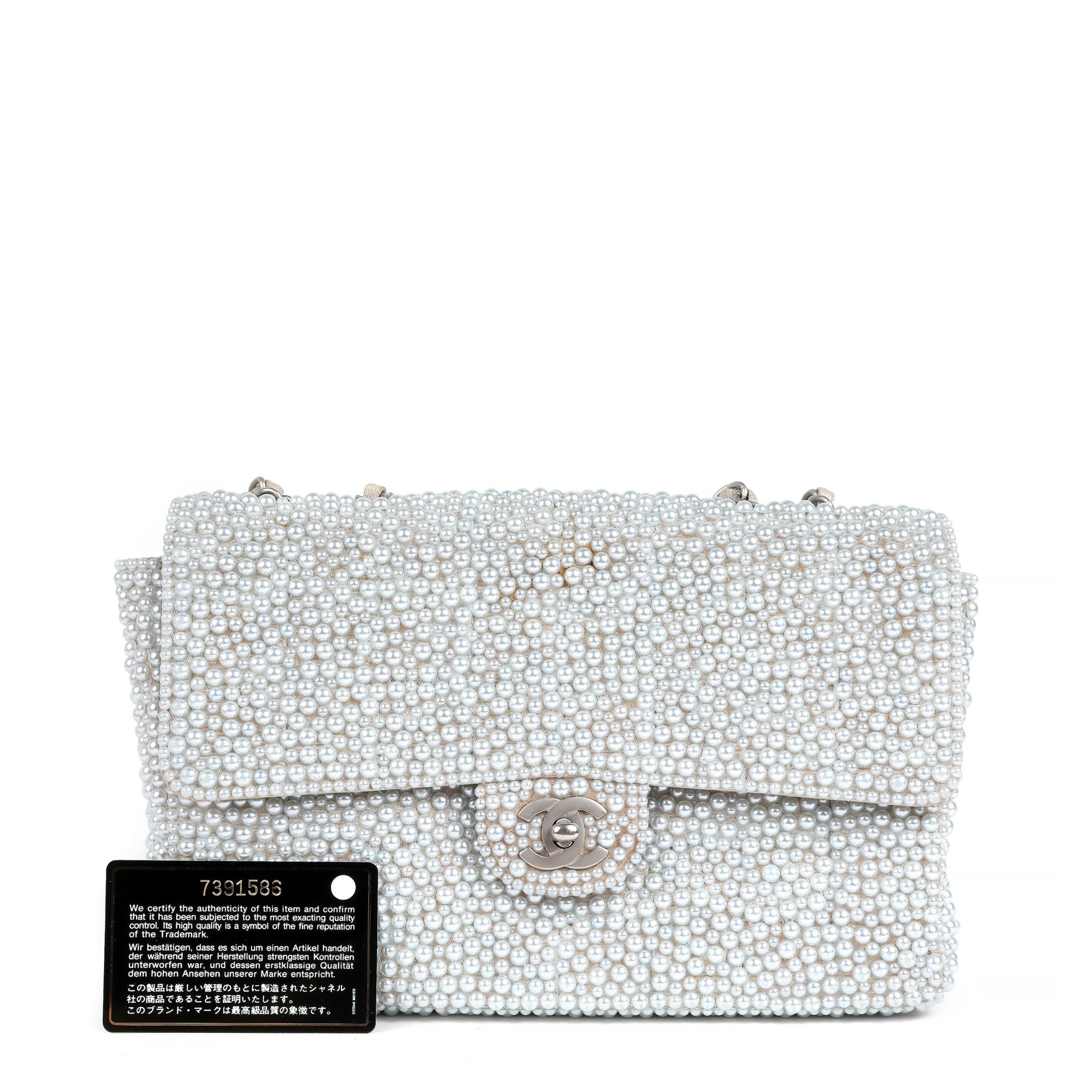 Chanel Med Classic Embellished In White Swarovski Pearls w/Silver Hardware - 图片 10
