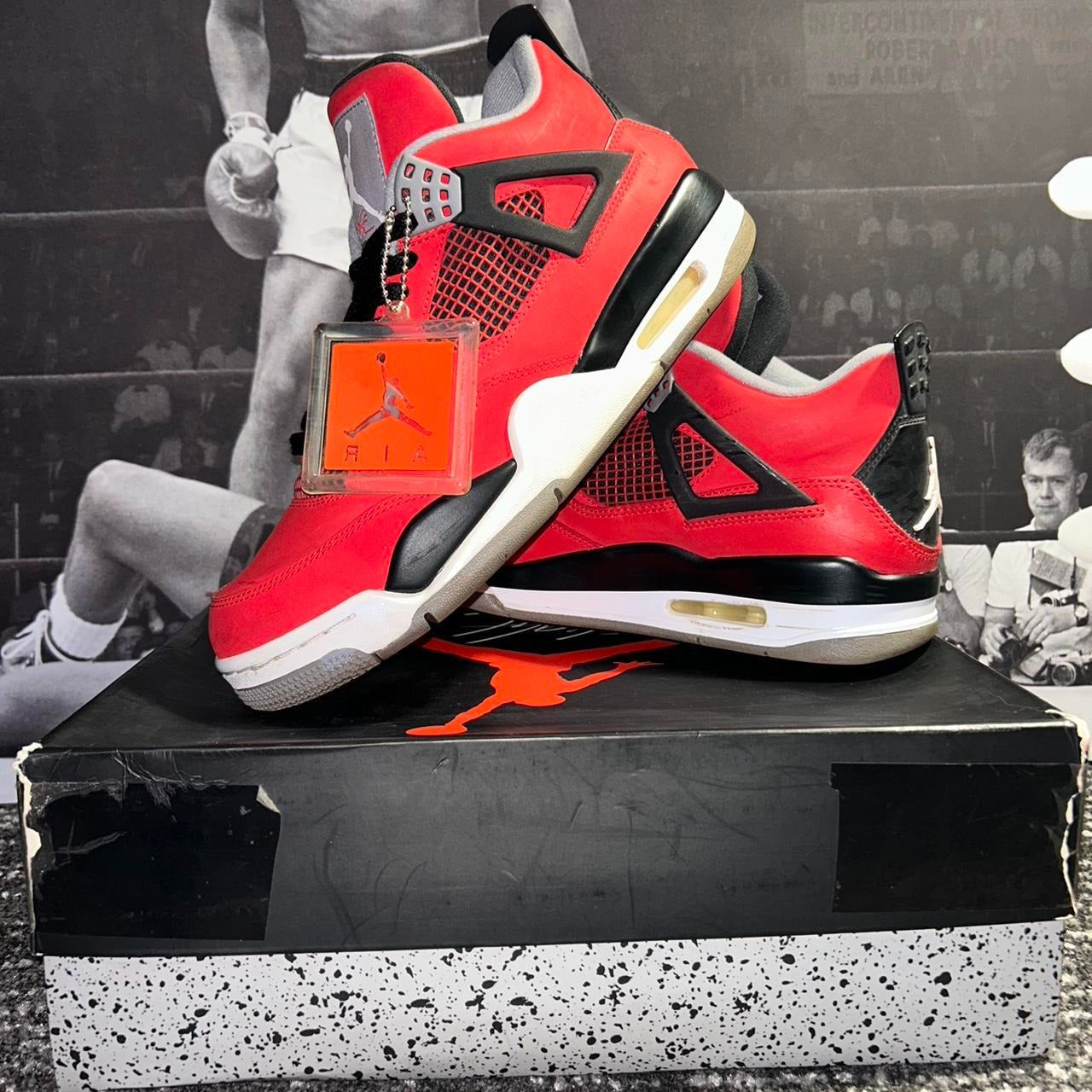Nike Air Jordan 4 Retro Toro Bravo - 图片 3
