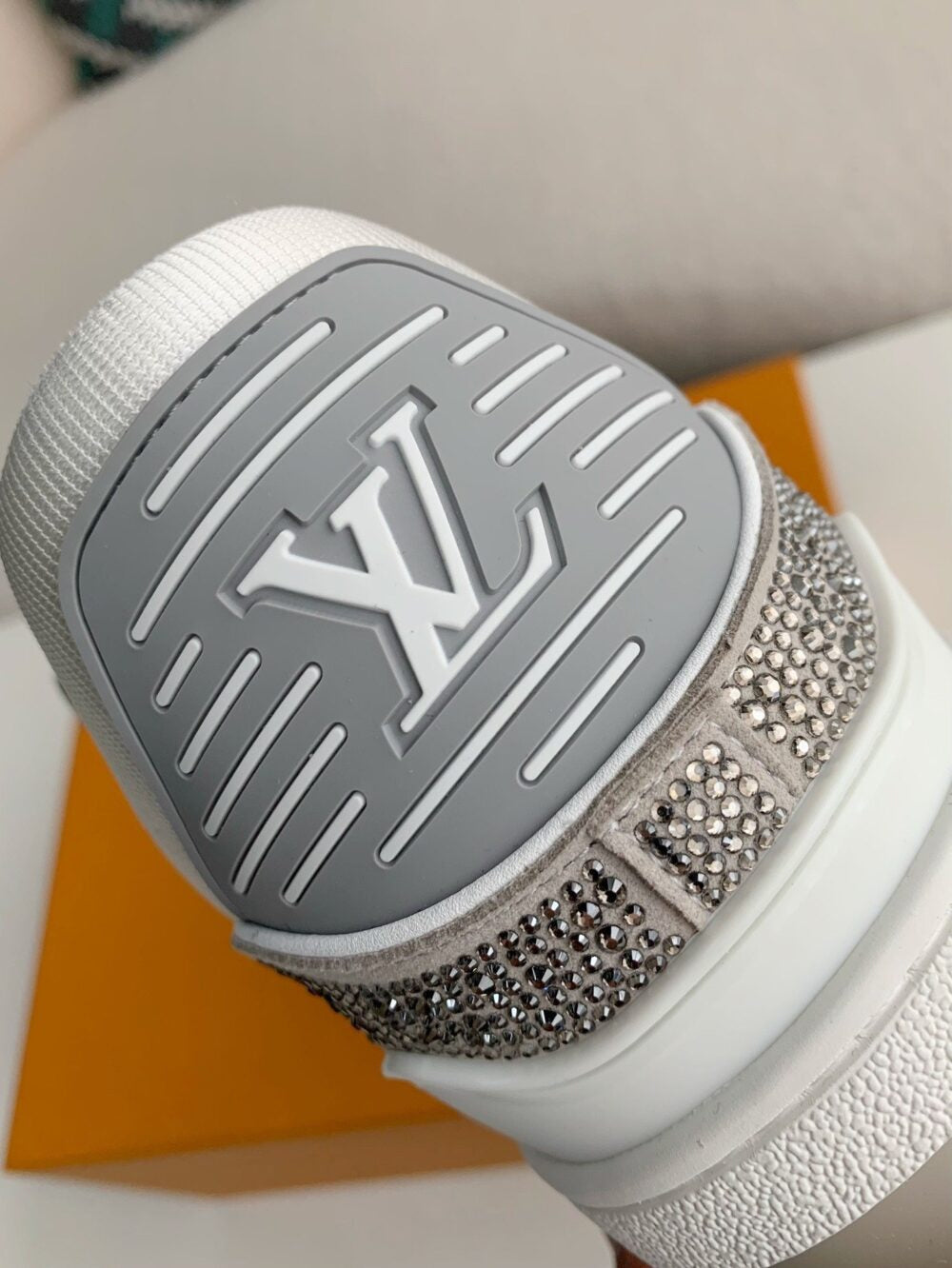 Louis Vuitton LV Trainer Sneaker Denim Monogram Grey Diamond - 图片 10