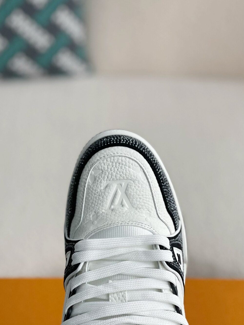 Louis Vuitton LV Trainer Sneaker Denim Monogram Black Diamond - 图片 2