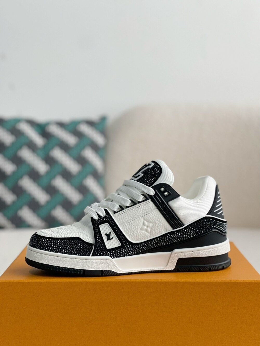 Louis Vuitton LV Trainer Sneaker Denim Monogram Black Diamond - 图片 5