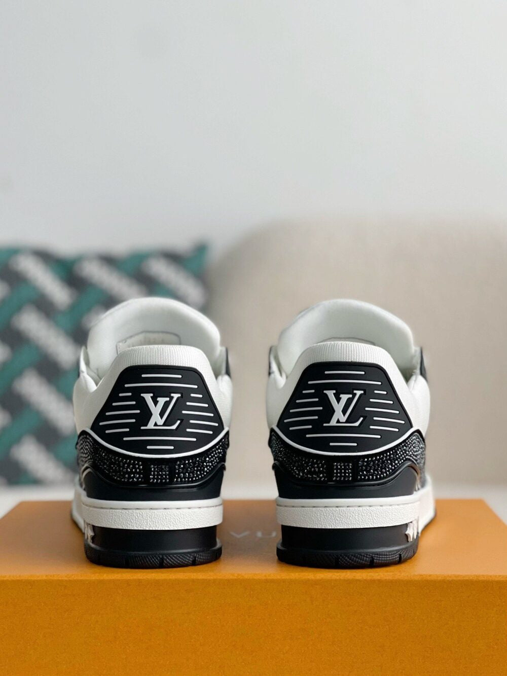 Louis Vuitton LV Trainer Sneaker Denim Monogram Black Diamond - 图片 6