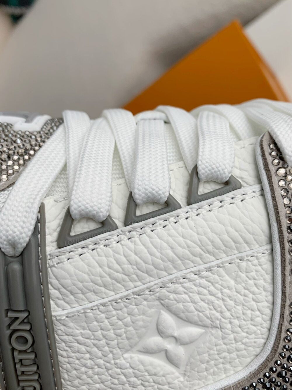 Louis Vuitton LV Trainer Sneaker Denim Monogram Grey Diamond - 图片 14