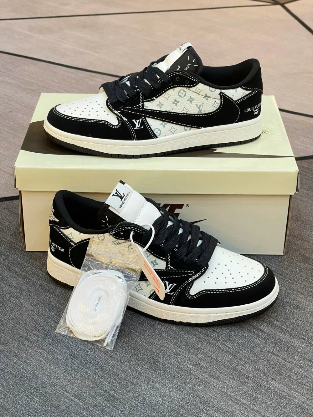 Louis Vuitton x Nike Air Jordan 1 Low Panda Monogram (Custom) - 图片 3