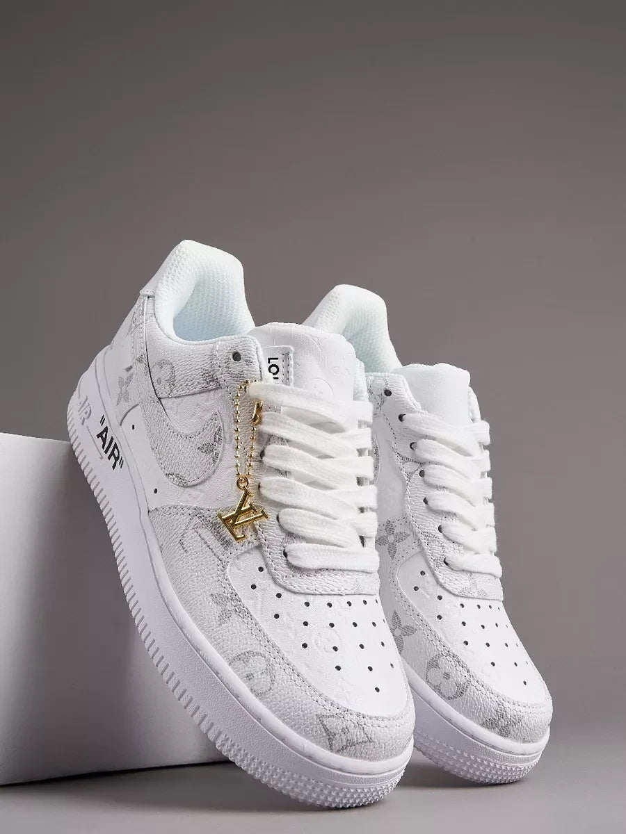 Louis Vuitton x Nike Air Force 1 Frost White Luxe Edition (Custom) - 图片 3