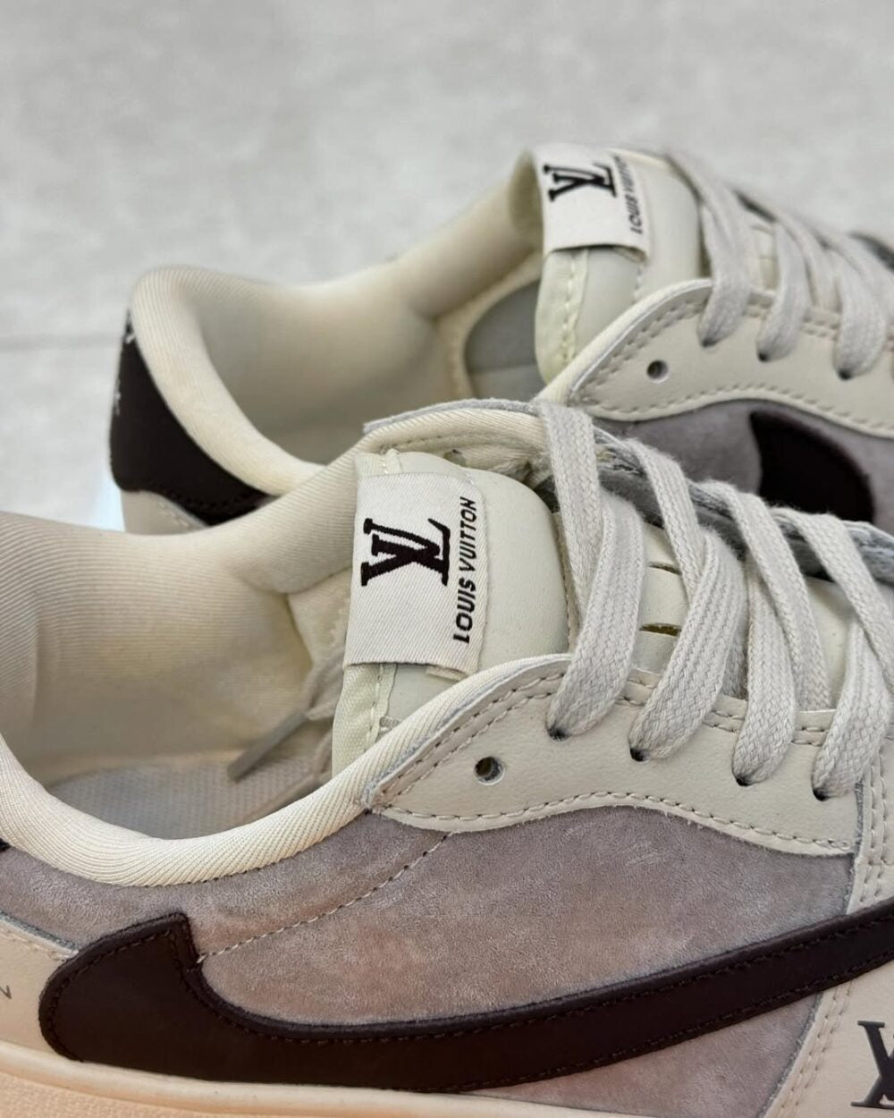 Louis Vuitton x Nike Air Jordan 1 Low Shadow Grey Suede (Custom) - 图片 5