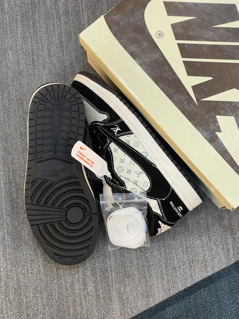 Louis Vuitton x Nike Air Jordan 1 Low Panda Monogram (Custom) - 图片 5