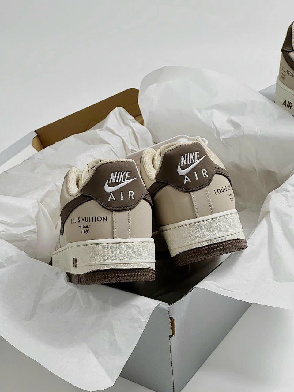 Louis Vuitton x Nike Air Force 1 Cream Mocha Edition (Custom) - 图片 7