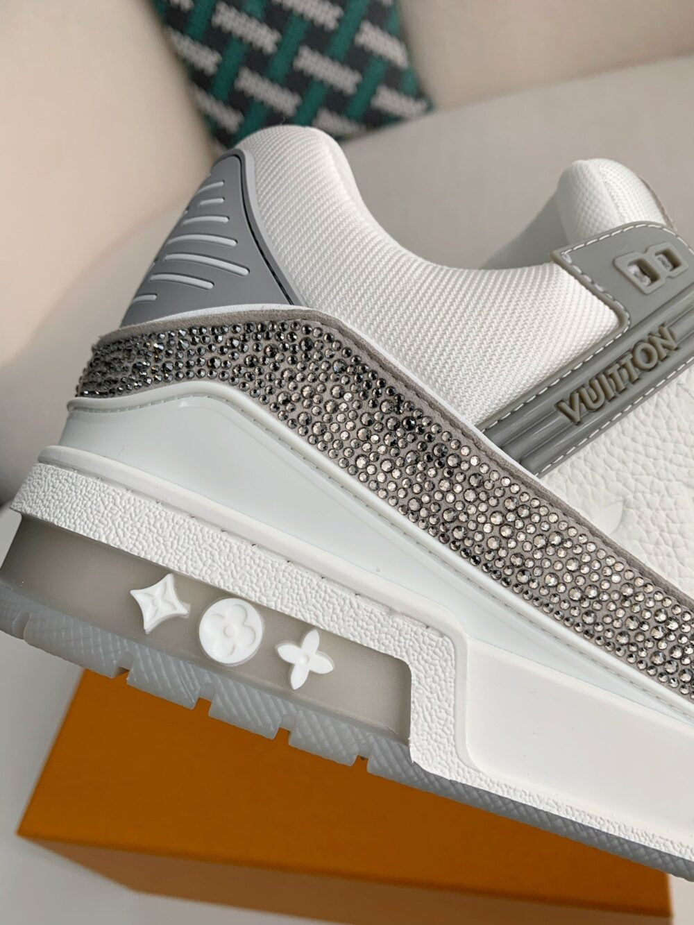 Louis Vuitton LV Trainer Sneaker Denim Monogram Grey Diamond - 图片 9