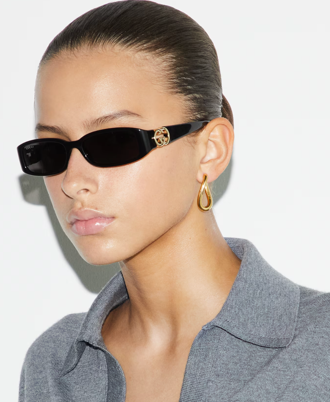 Gucci GG1661S Slim Rectangular Sunglasses in Black - 图片 2