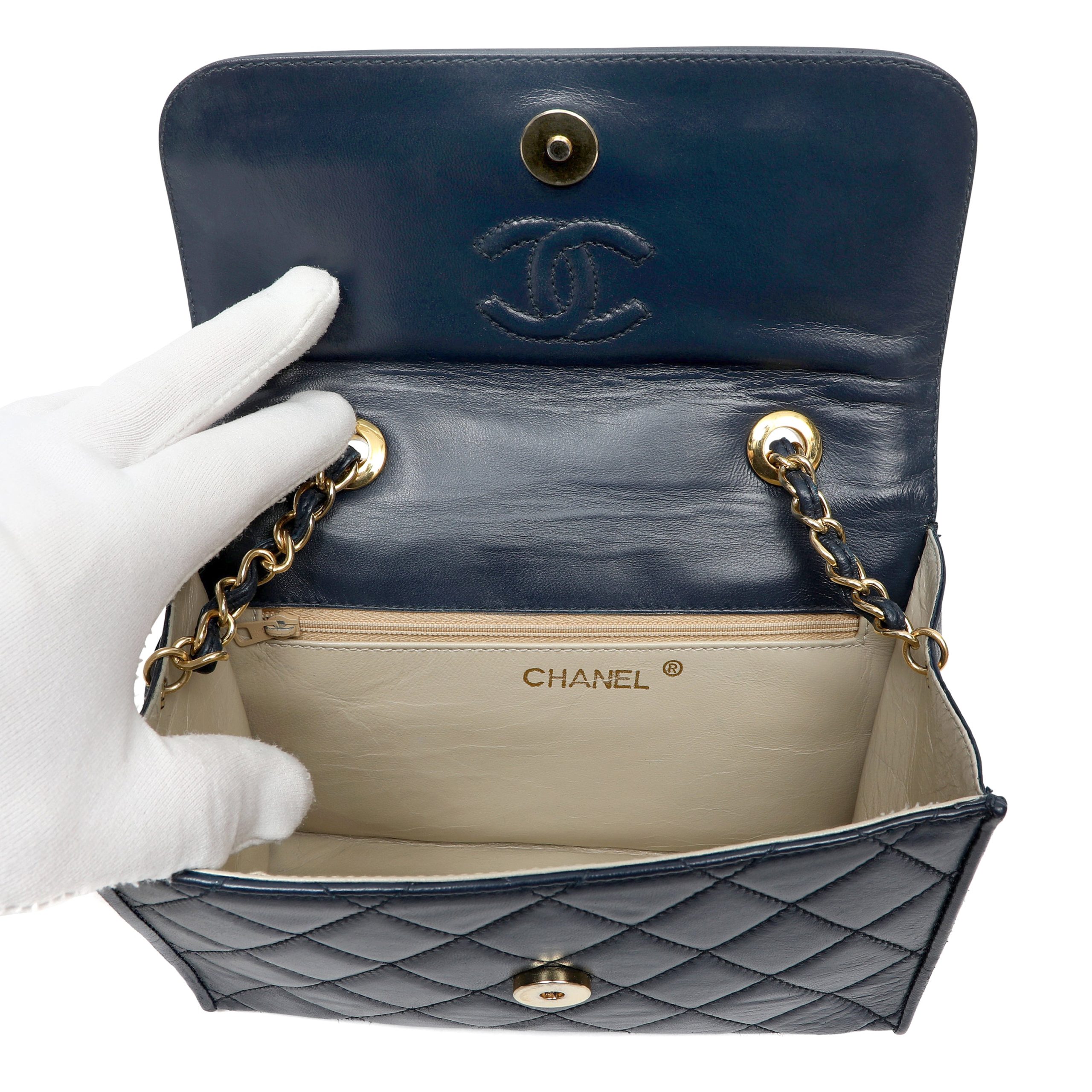 Chanel Vintage Tassel Flap Bag Navy Blue Quilted Calfskin w/Gold Hardware - 图片 8