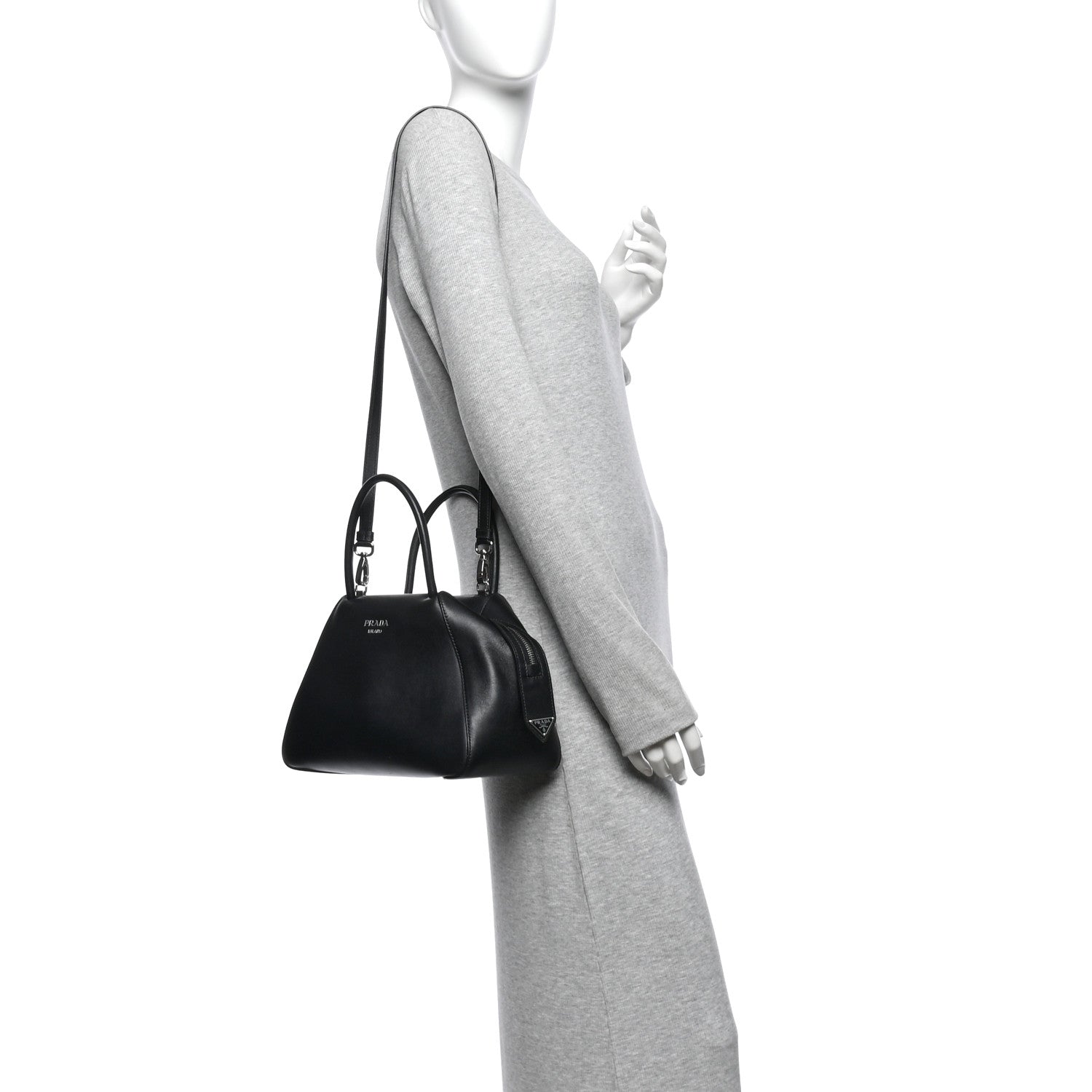 Softy Calfskin Small Supernova Handbag Black - Image 2