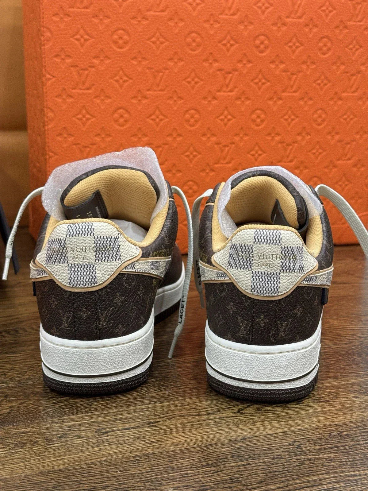 Louis Vuitton x Nike Air Force 1 Low 'Monogram Brown Damier Azur' - 图片 7